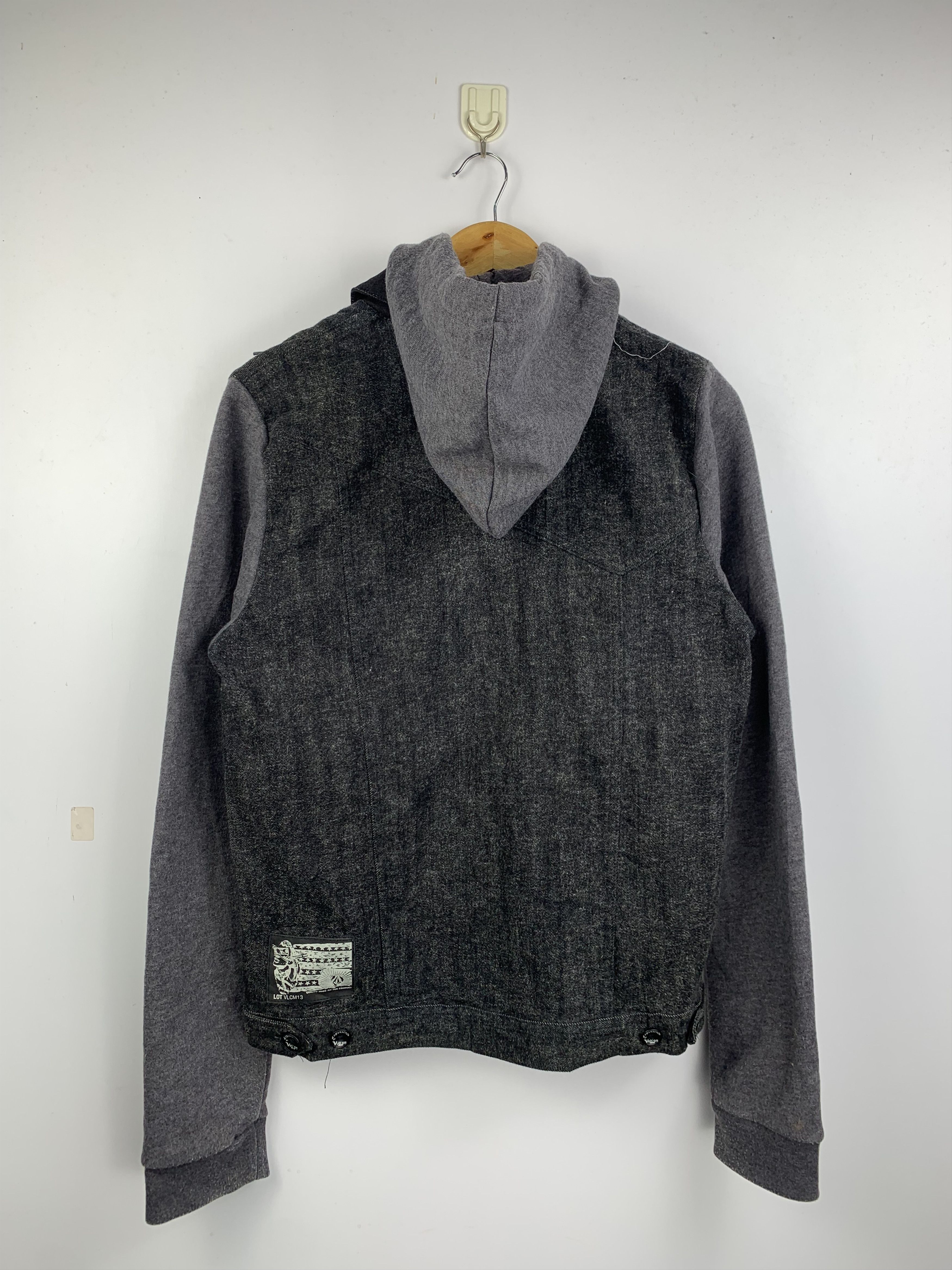 Vintage Vintage VOLCOM Hoodie Button Up Wool Jacket Size US S / EU 44-46 / 1 - 5 Thumbnail