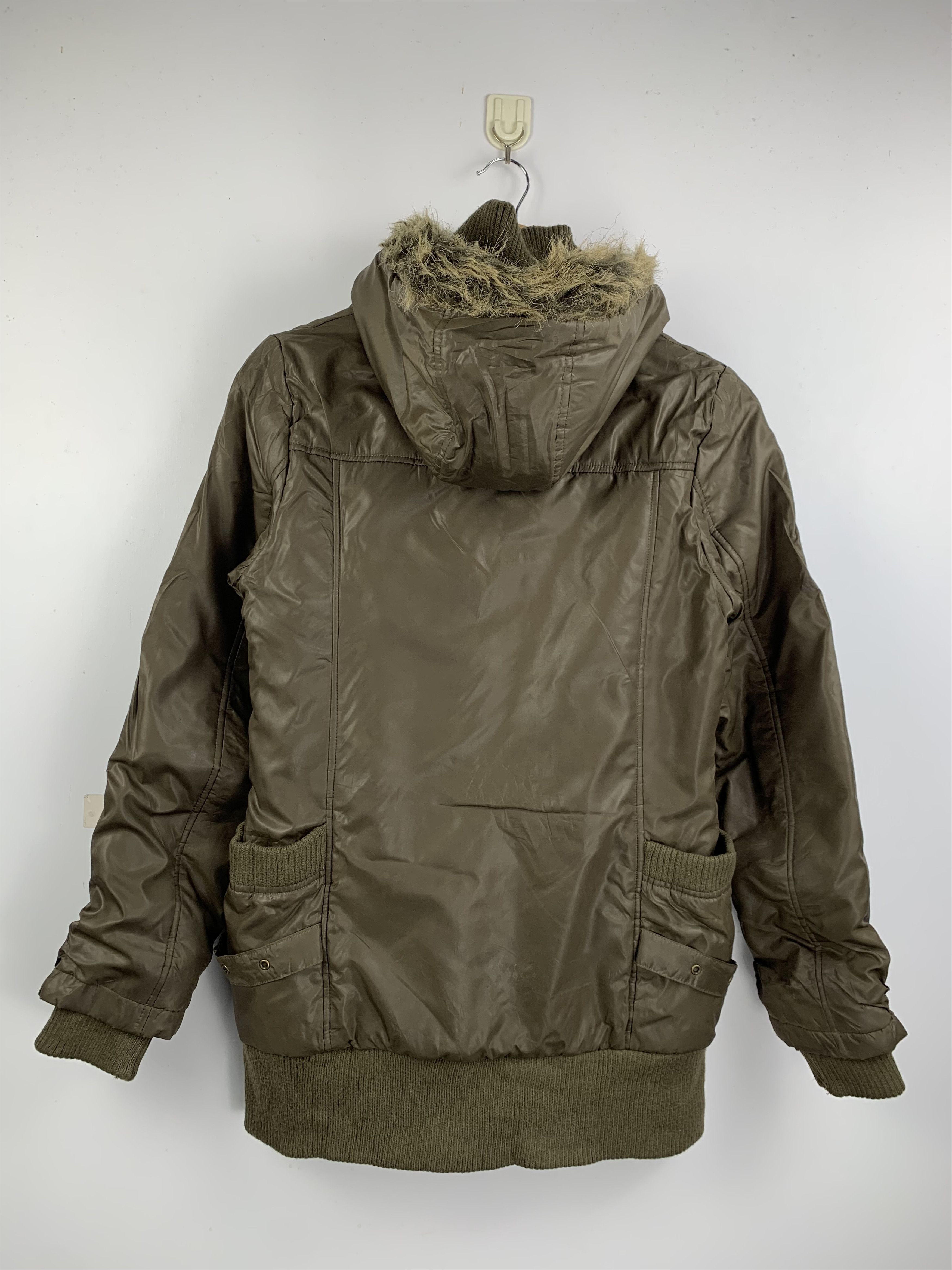 Vintage Vintage JULIA Nylon Faux Fur Hooded Bomber Jacket Size US S / EU 44-46 / 1 - 5 Thumbnail