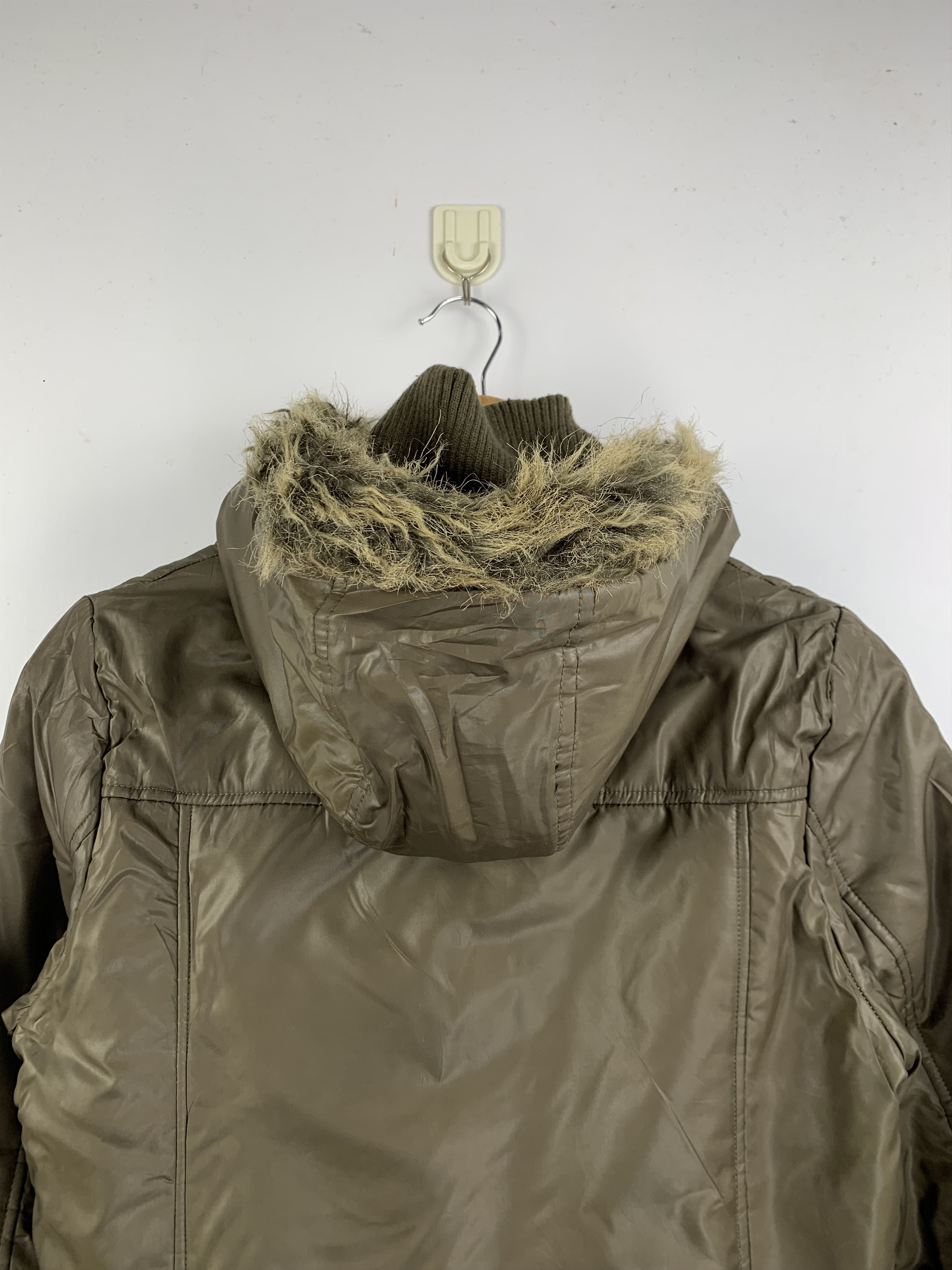 Vintage Vintage JULIA Nylon Faux Fur Hooded Bomber Jacket Size US S / EU 44-46 / 1 - 6 Thumbnail