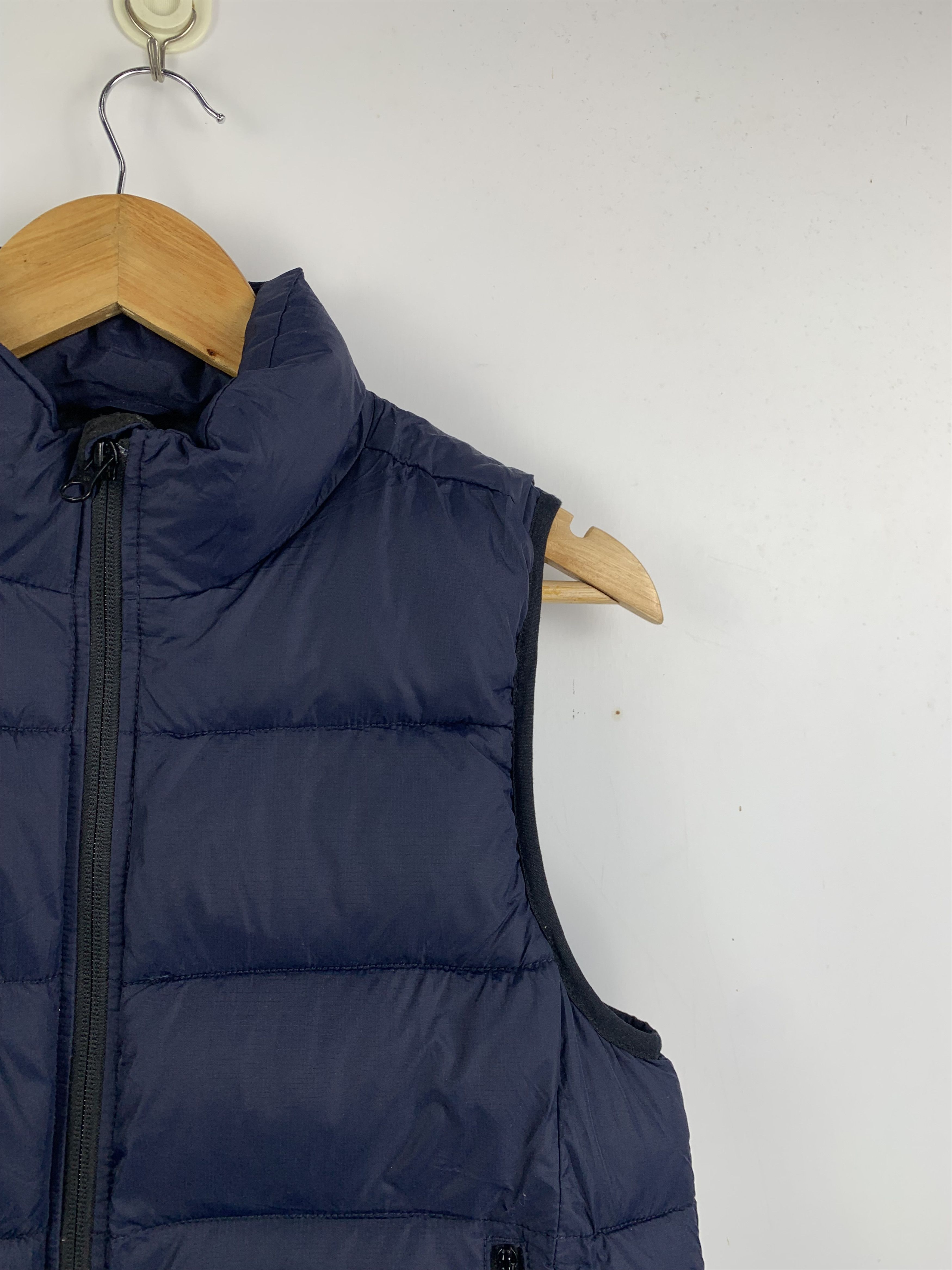 Gap × Vintage Vintage GAP Minimalist Down Vest Size US L / EU 52-54 / 3 - 4 Thumbnail