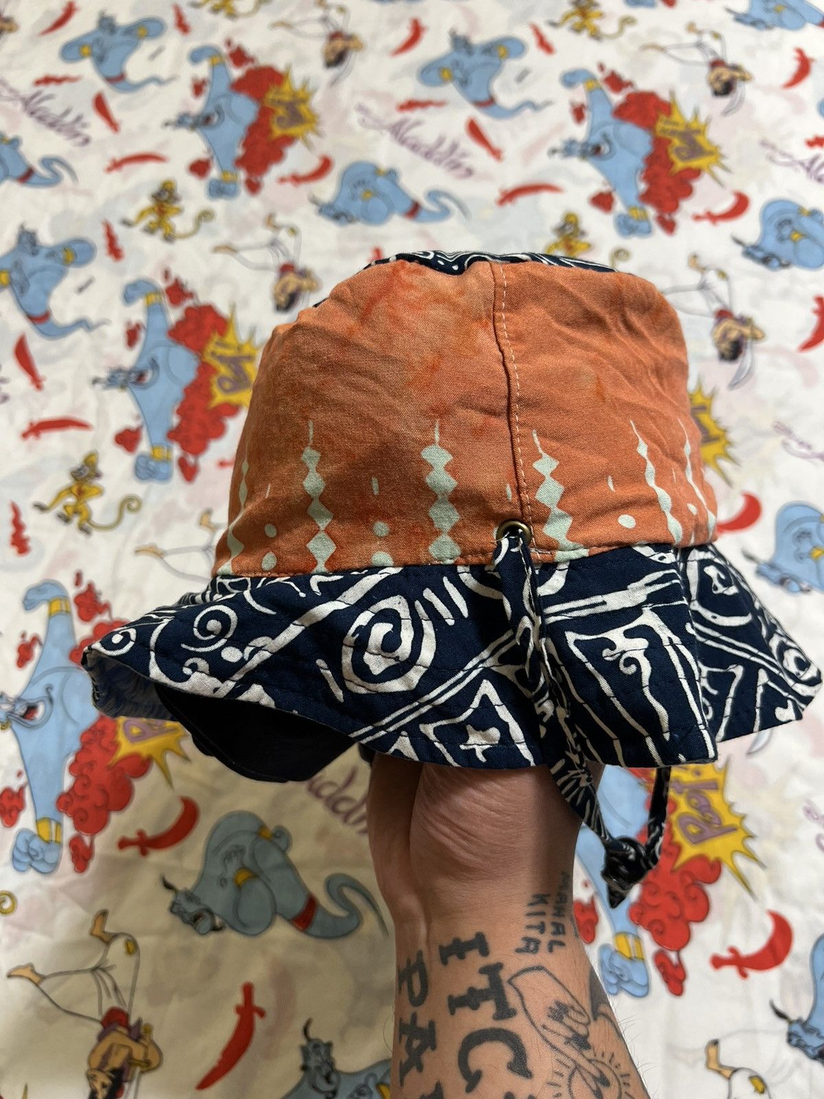 Vintage ***FINAL DROP***RARE 00s reversible abstract bucket hat Size ONE SIZE - 3 Thumbnail