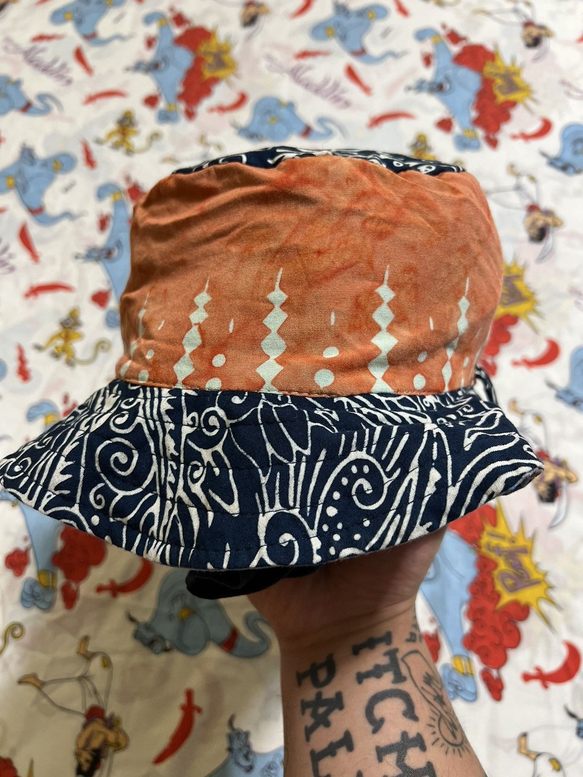 Vintage ***FINAL DROP***RARE 00s reversible abstract bucket hat Size ONE SIZE - 1 Thumbnail