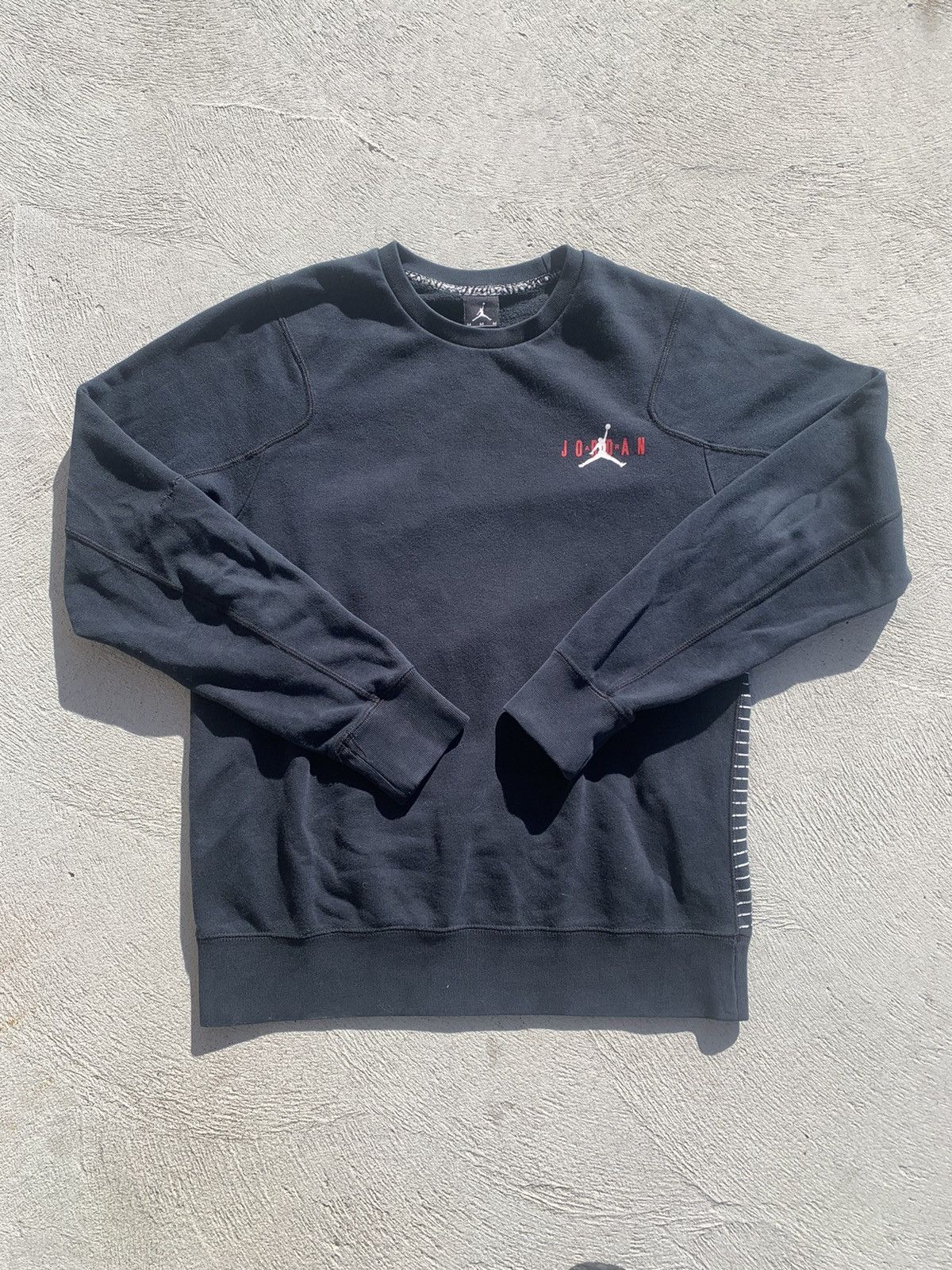 Jordan Brand Jordan Crewneck Sweater (M) Size US M / EU 48-50 / 2 - 1 Thumbnail