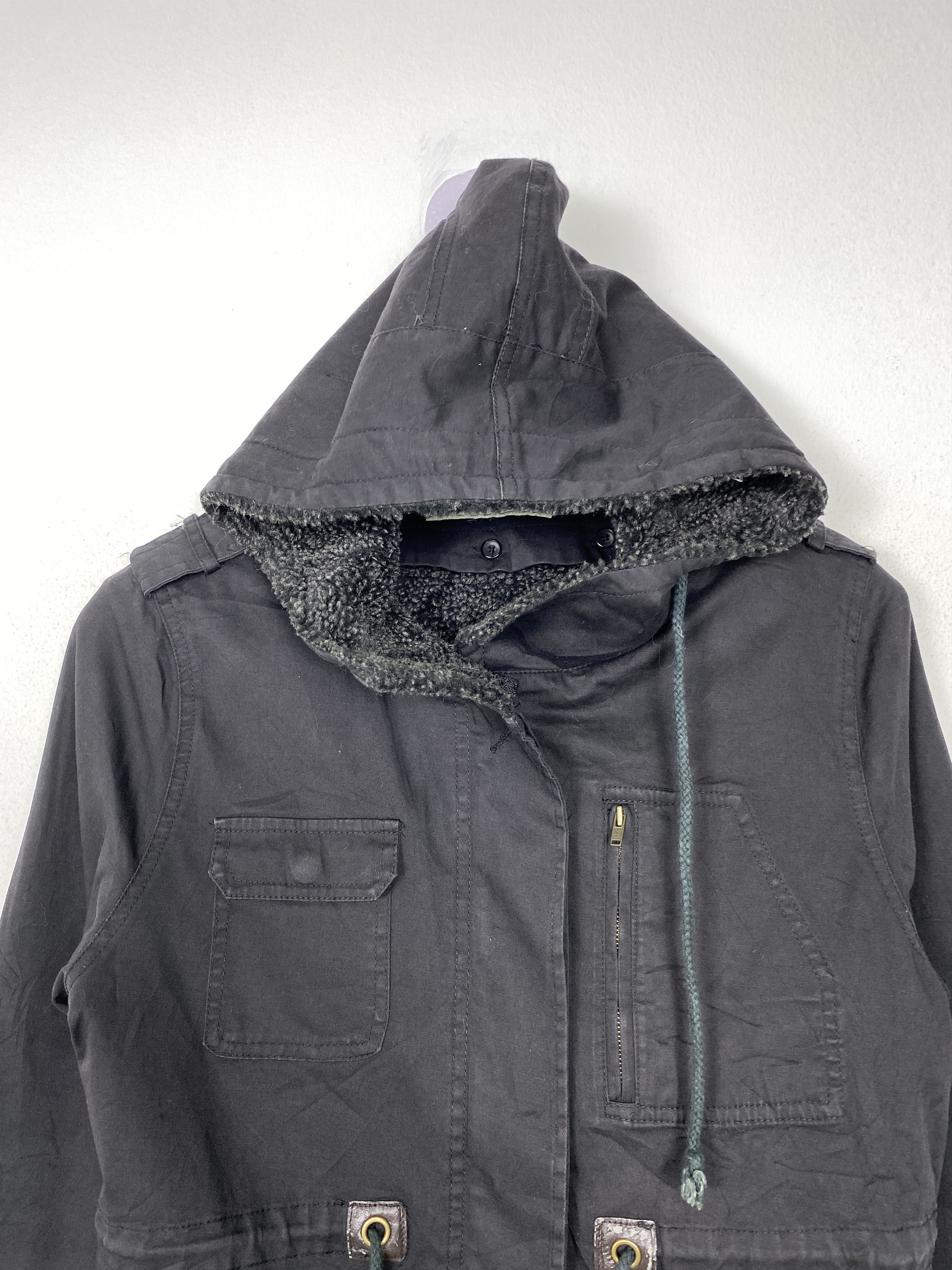 Japanese Brand Vintage Priscilla Hoodie Multi Pocket Canvas Parkas Jacket Size US S / EU 44-46 / 1 - 2 Thumbnail
