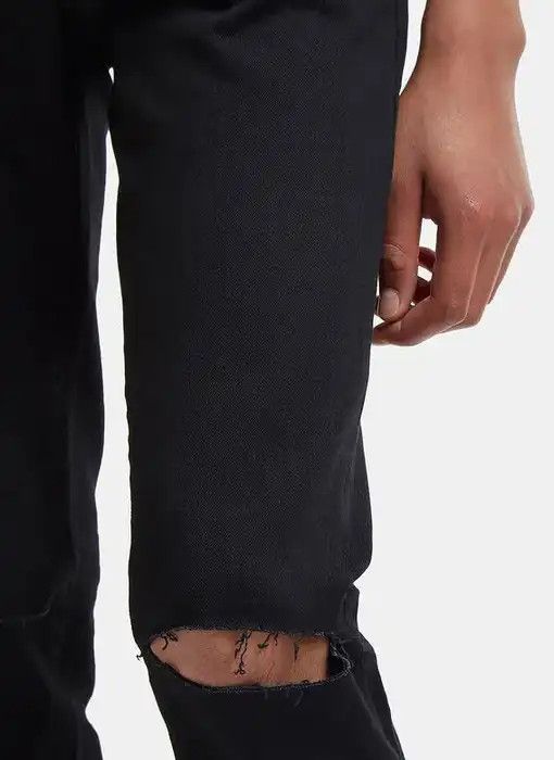 Hedi Slimane × Saint Laurent Paris Saint Laurent D02 Ripped denim size 30 Size US 30 / EU 46 - 15 Thumbnail