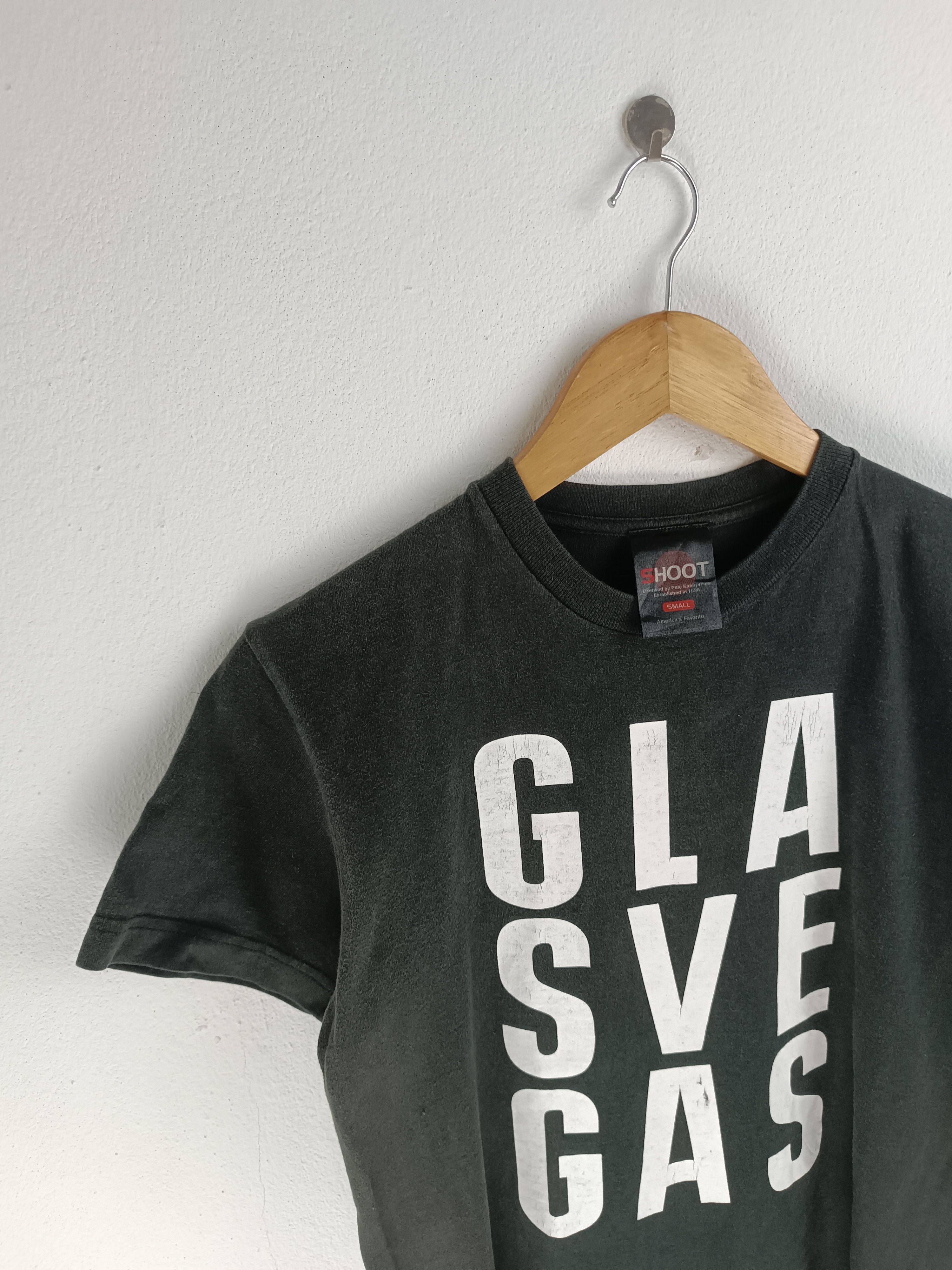 Band Tees VINTAGE 2000s GLASVEGAS BAND TEE le tigre crystal castles Size US S / EU 44-46 / 1 - 5 Thumbnail
