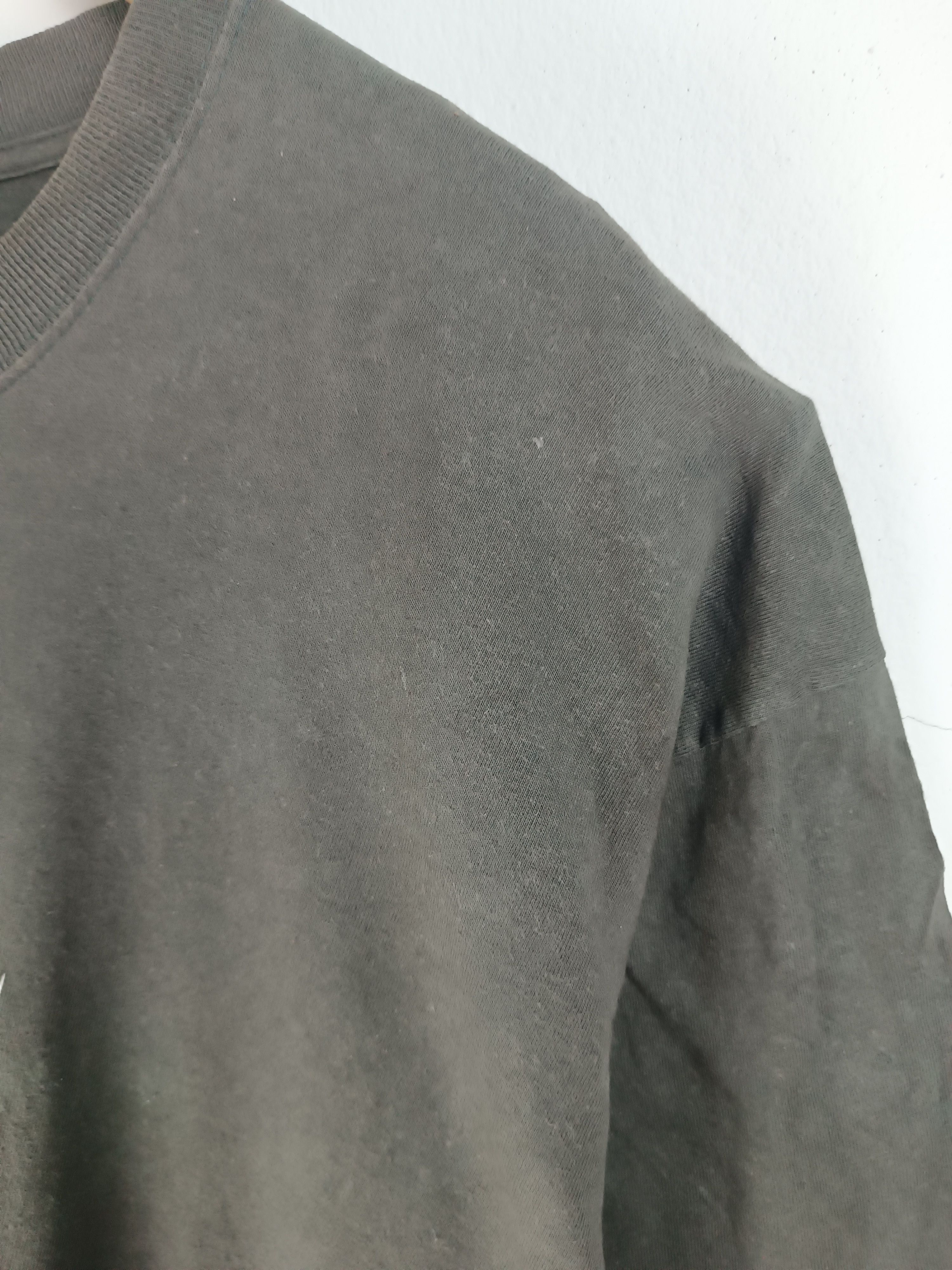 Band Tees FADED VINTAGE 90's WEEZER RARE (greenday radiohead foo) Size US XL / EU 56 / 4 - 7 Thumbnail