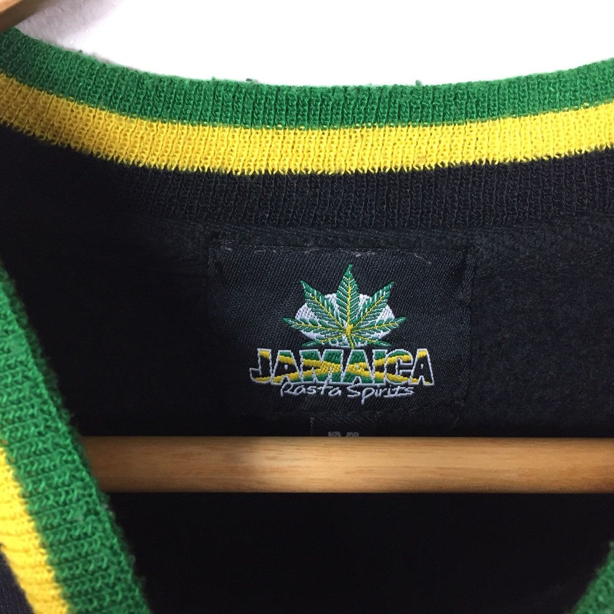 Vintage Jamaica sweatshirt casual jumper pullover Size US M / EU 48-50 / 2 - 3 Thumbnail