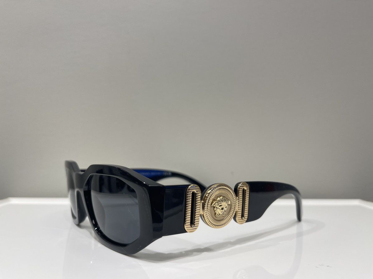 Rap Tees × Versace × Vintage NEW Versace Biggie Smalls Medusa BIG Sunglasses Glasses Size ONE SIZE - 4 Thumbnail