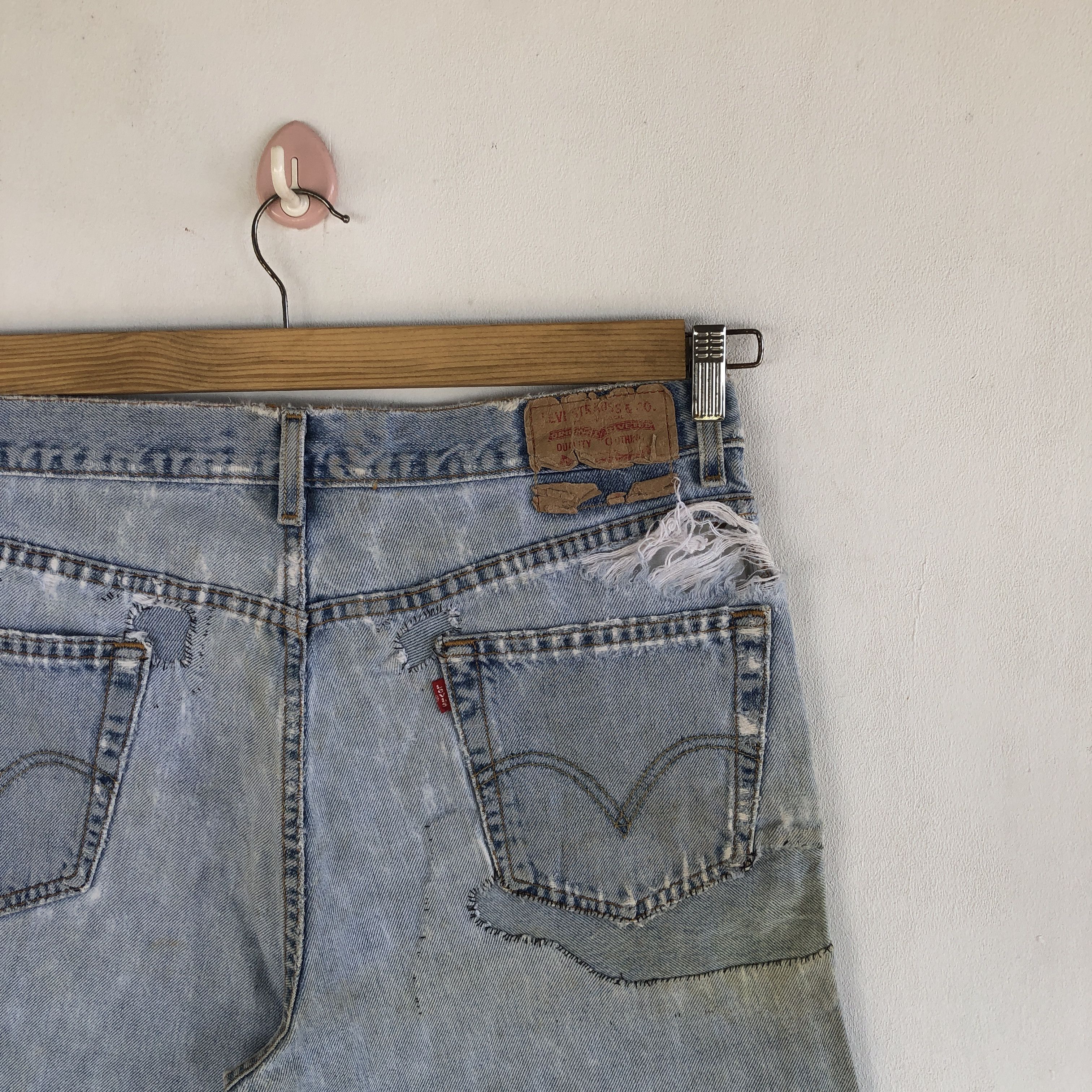 Levi's Vintage Washed Levis Jeans Distressed Reworked Faded Denim Size US 34 / EU 50 - 5 Thumbnail