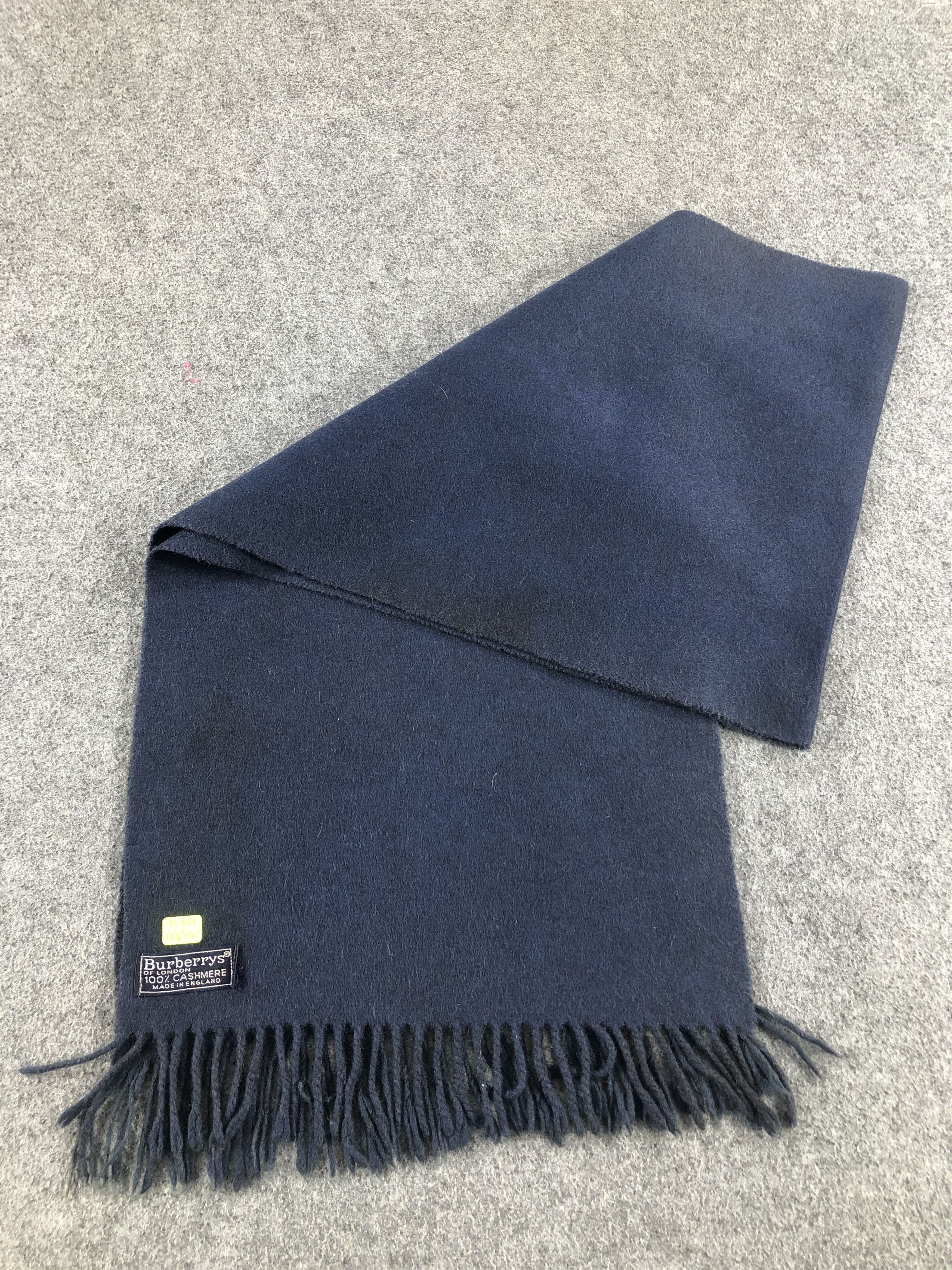 Burberry Vintage Burberrys Cashmere Scarf / Muffler / Neckwear Size ONE SIZE - 5 Thumbnail