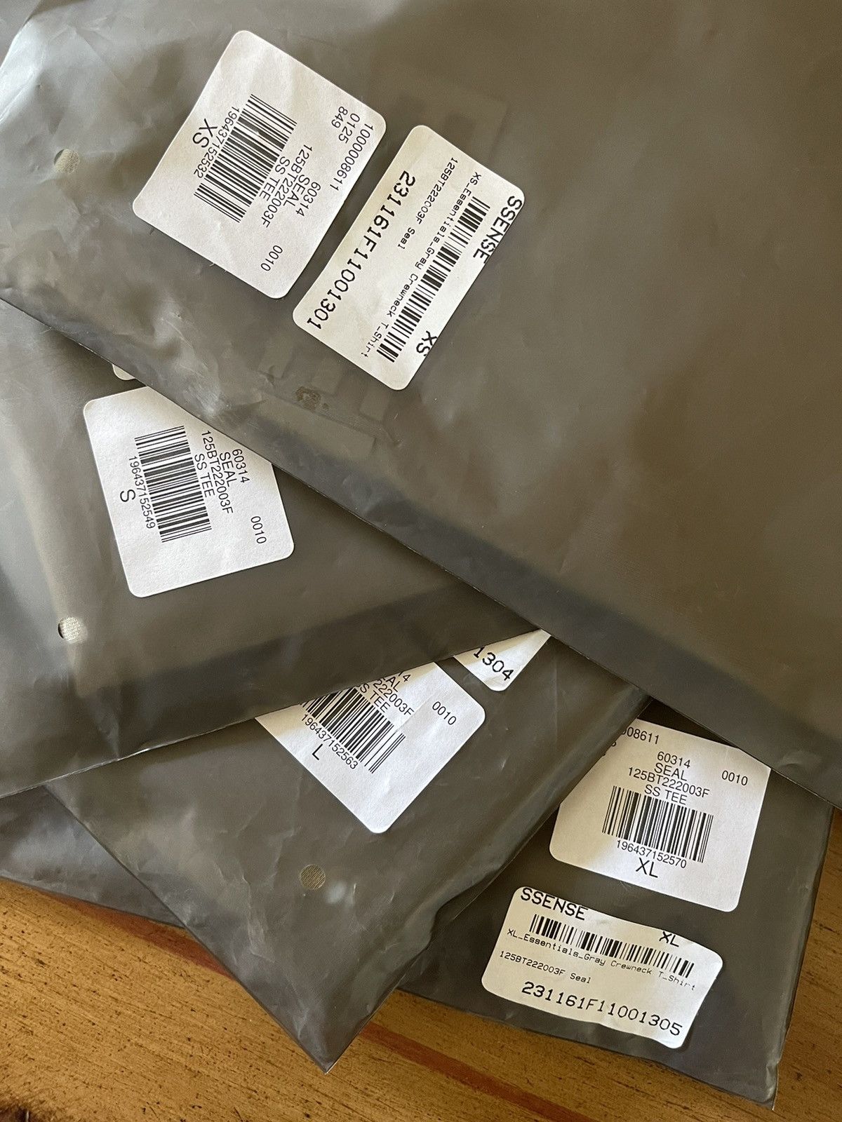 Essentials × FOG × Fear of God FOG - Essentials Fear Of God Seal SS23 T-Shirt Sz (L) Size US L / EU 52-54 / 3 - 6 Thumbnail