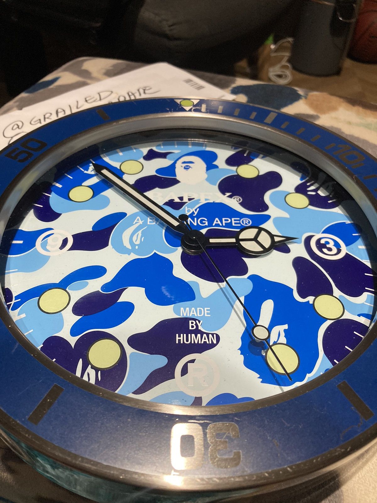 Bape BAPEX WALL CLOCK CAMOUFLAGE APE BATHING Size ONE SIZE - 1 Thumbnail
