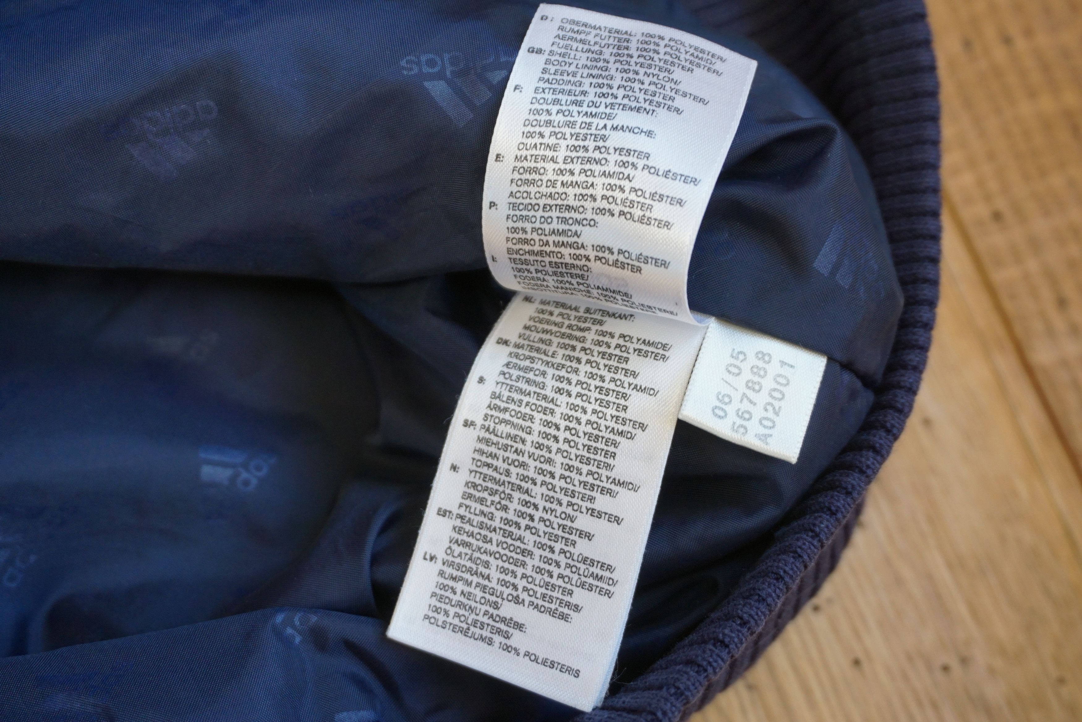 Adidas ADIDAS jacket navy bomber Medium M three stripes padded Y2K Size US M / EU 48-50 / 2 - 21 Thumbnail