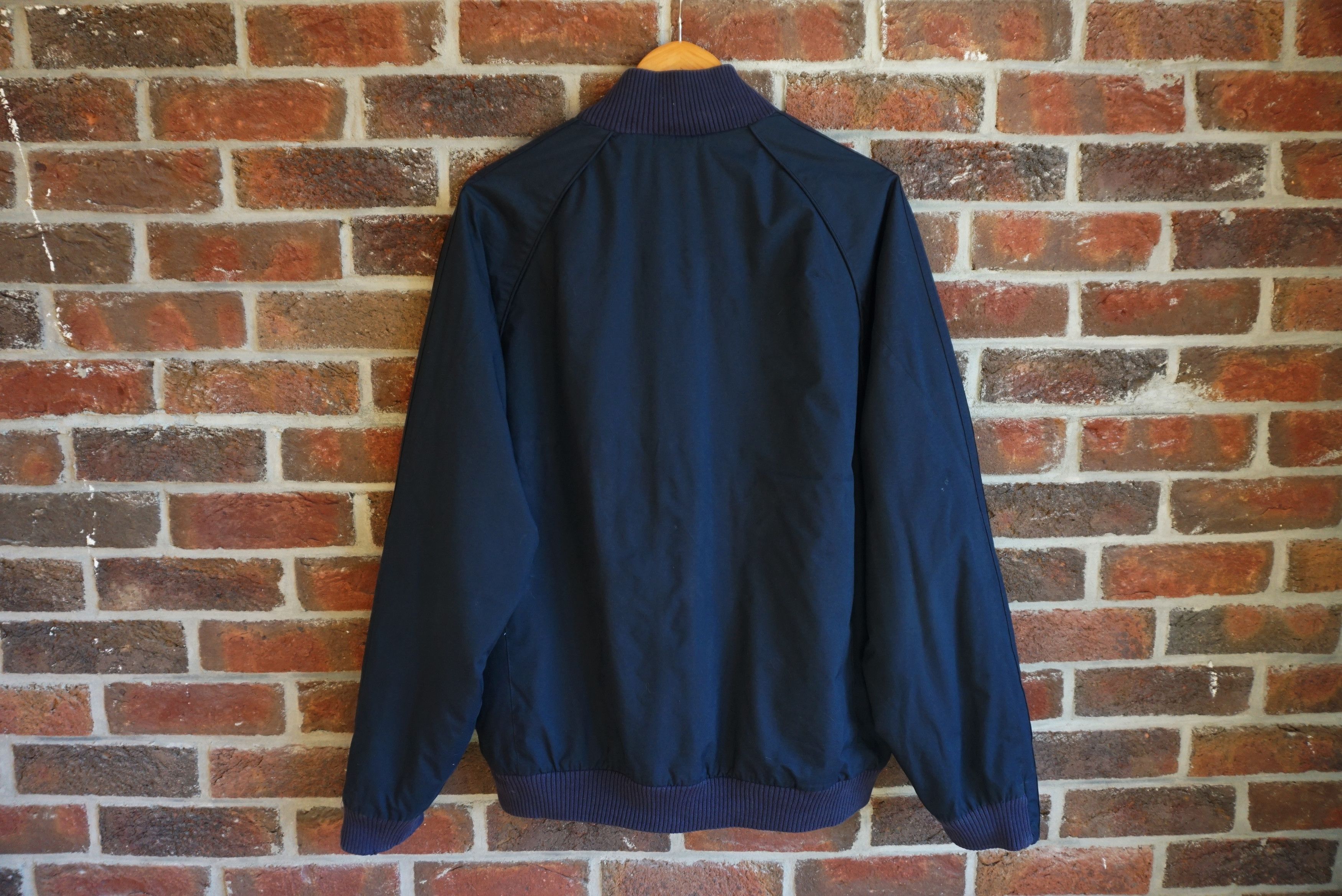 Adidas ADIDAS jacket navy bomber Medium M three stripes padded Y2K Size US M / EU 48-50 / 2 - 15 Thumbnail