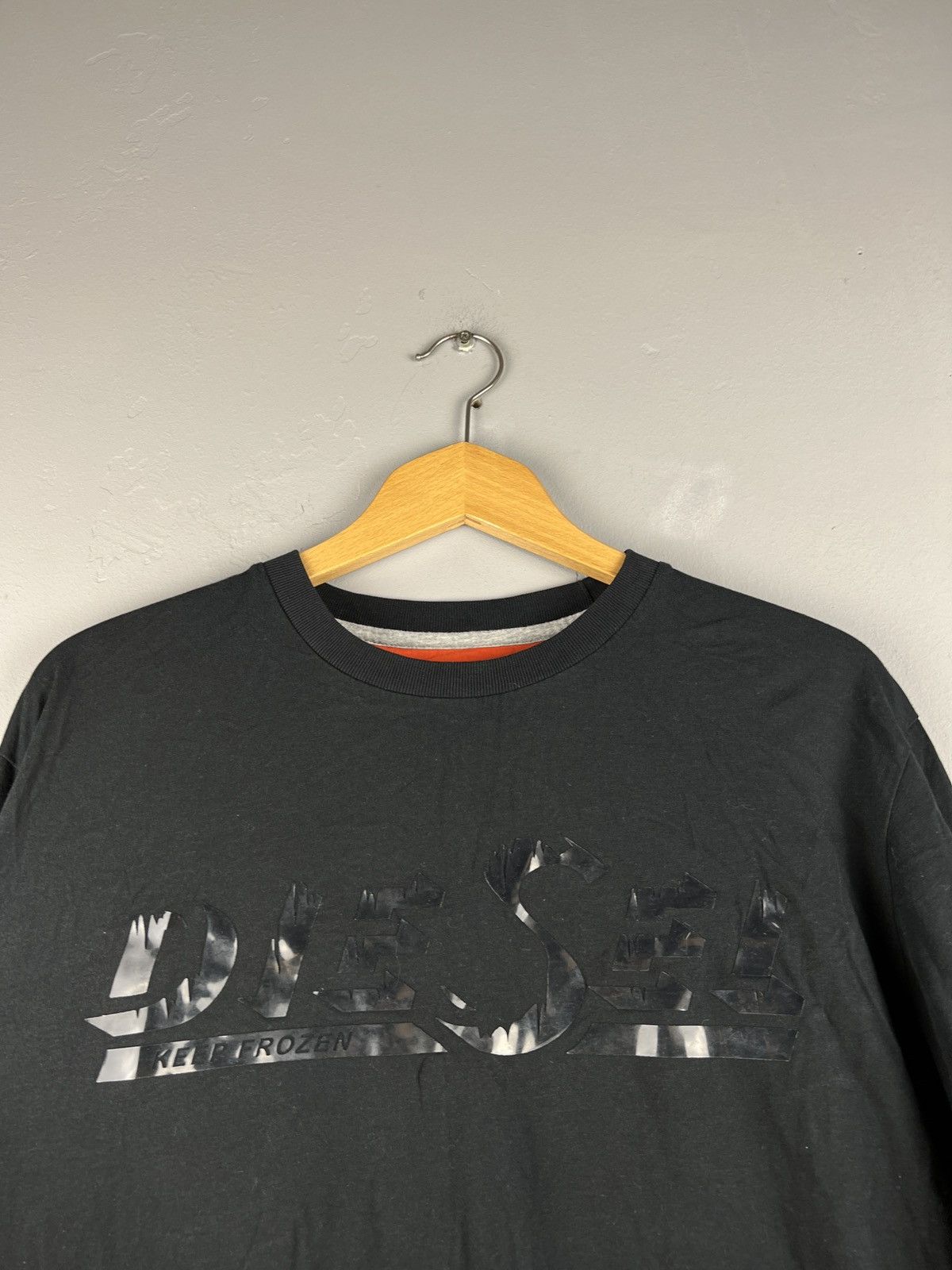 Diesel × Vintage Vintage DIESEL long sleeve soft touch logo 00s y2k Size US XL / EU 56 / 4 - 2 Thumbnail