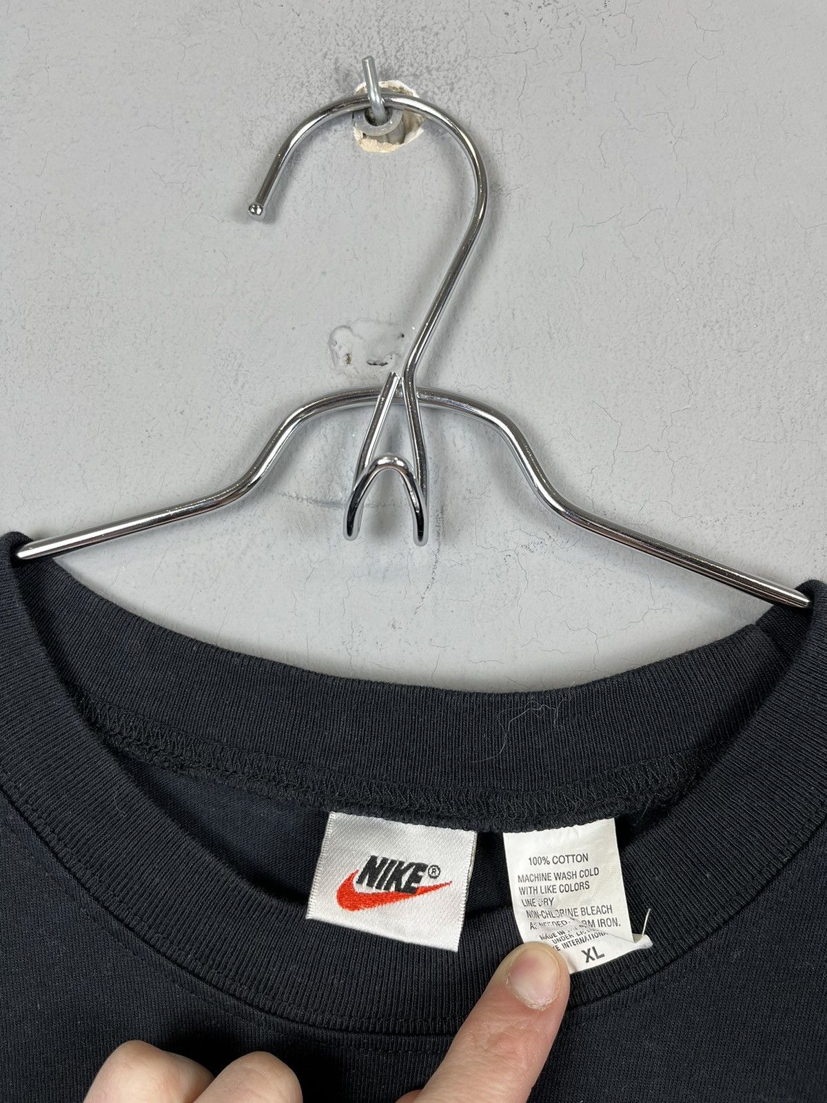 Vintage Vintage 90s NIKE UP TEMPO tshirt red label tee Size US XL / EU 56 / 4 - 3 Thumbnail
