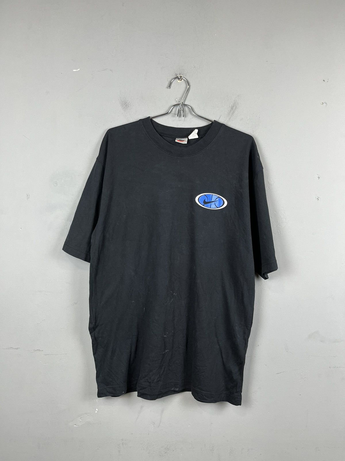 Vintage Vintage 90s NIKE UP TEMPO tshirt red label tee Size US XL / EU 56 / 4 - 2 Thumbnail