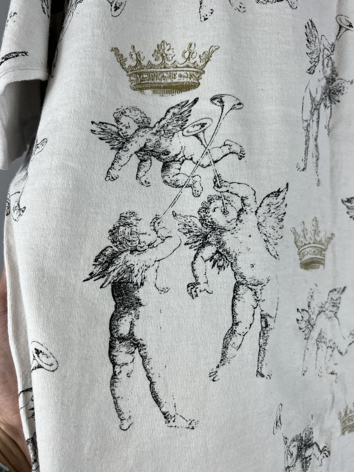 Vintage Vintage 1990 Religion small baby angels tee Size US L / EU 52-54 / 3 - 4 Thumbnail