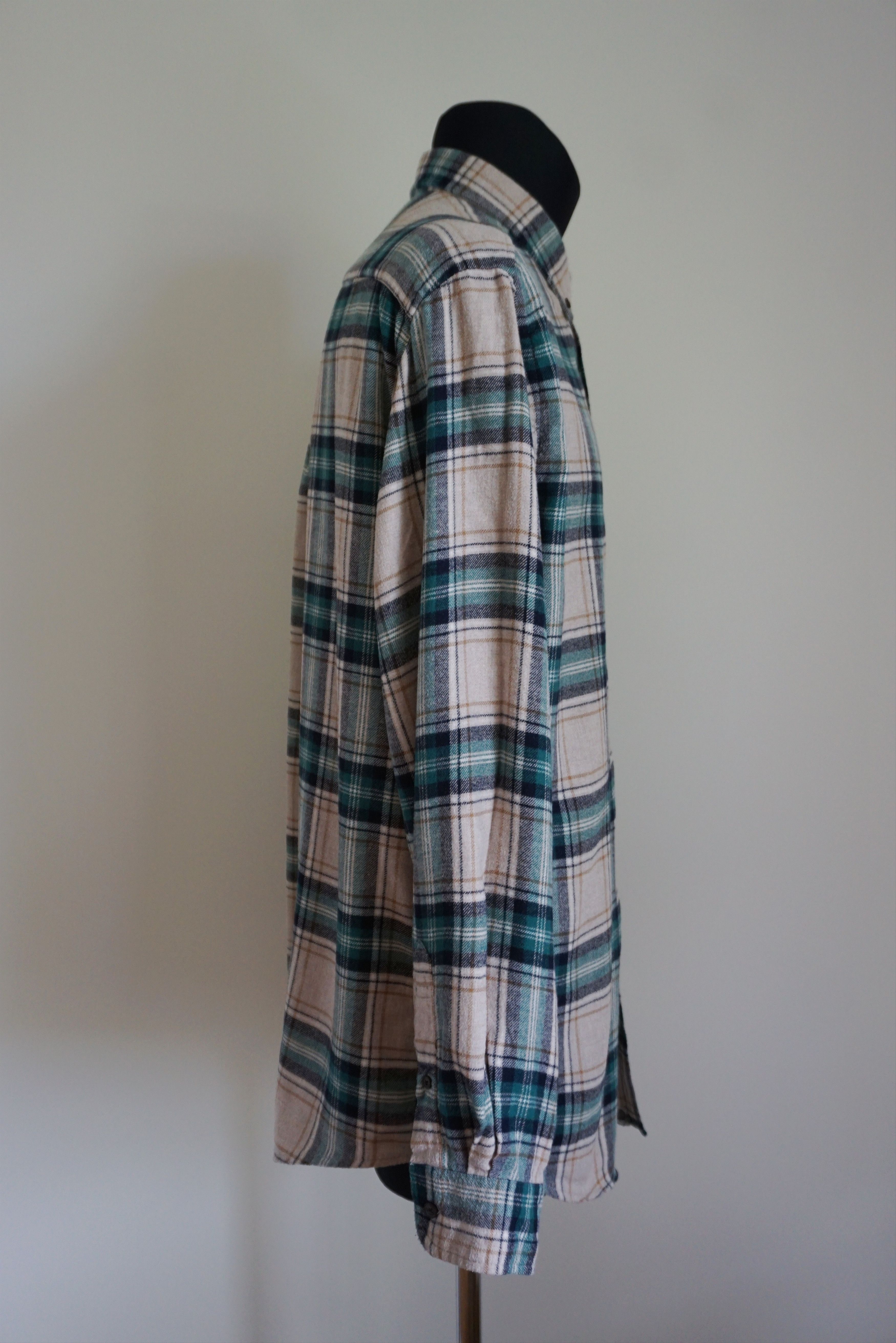 Croft & Barrow Croft & Barrow L Large regular shirt casual checked flannel Size US L / EU 52-54 / 3 - 10 Thumbnail