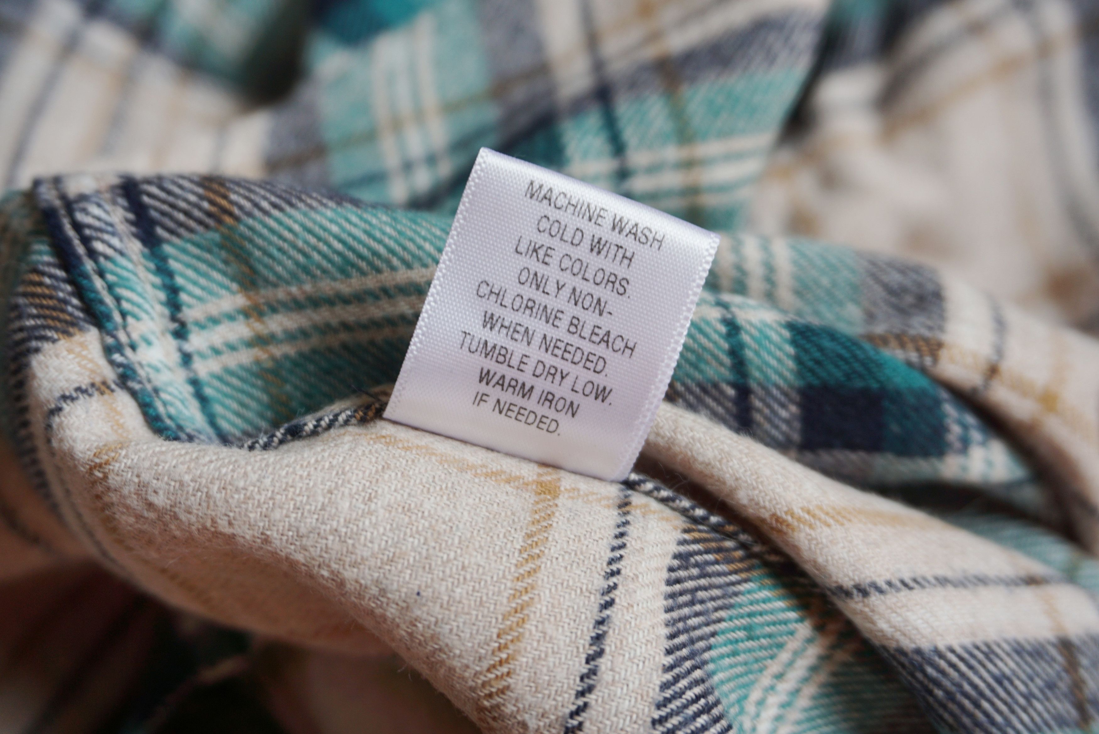Croft & Barrow Croft & Barrow L Large regular shirt casual checked flannel Size US L / EU 52-54 / 3 - 19 Thumbnail