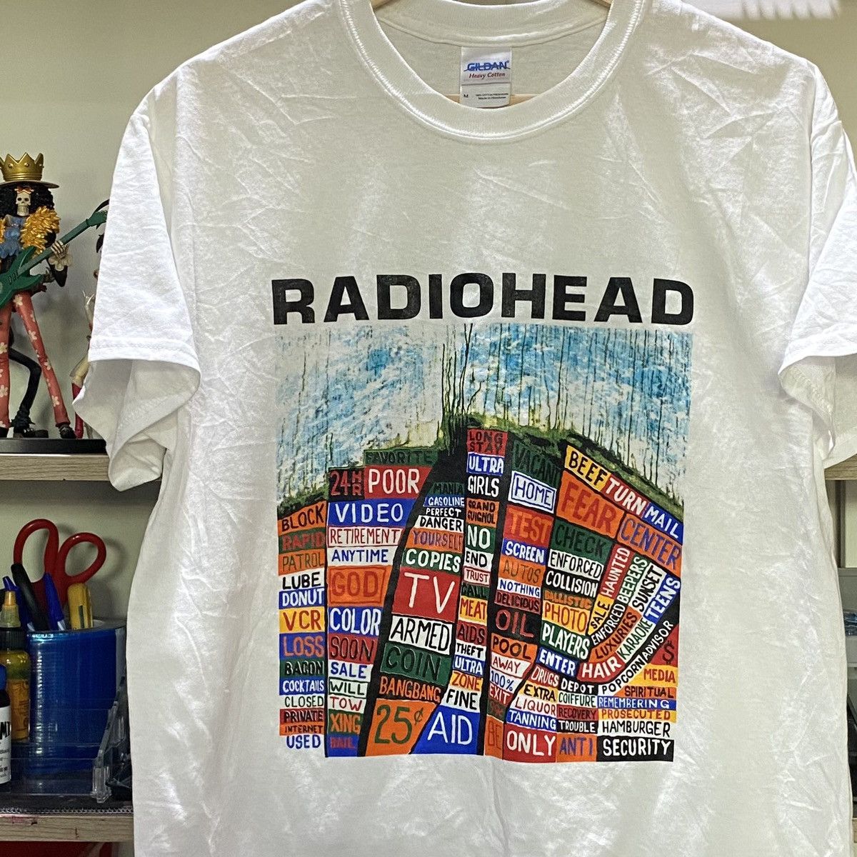 Band Tees Y2K Radiohead Tee (DDP / No Import Fees) Size US M / EU 48-50 / 2 - 1 Thumbnail