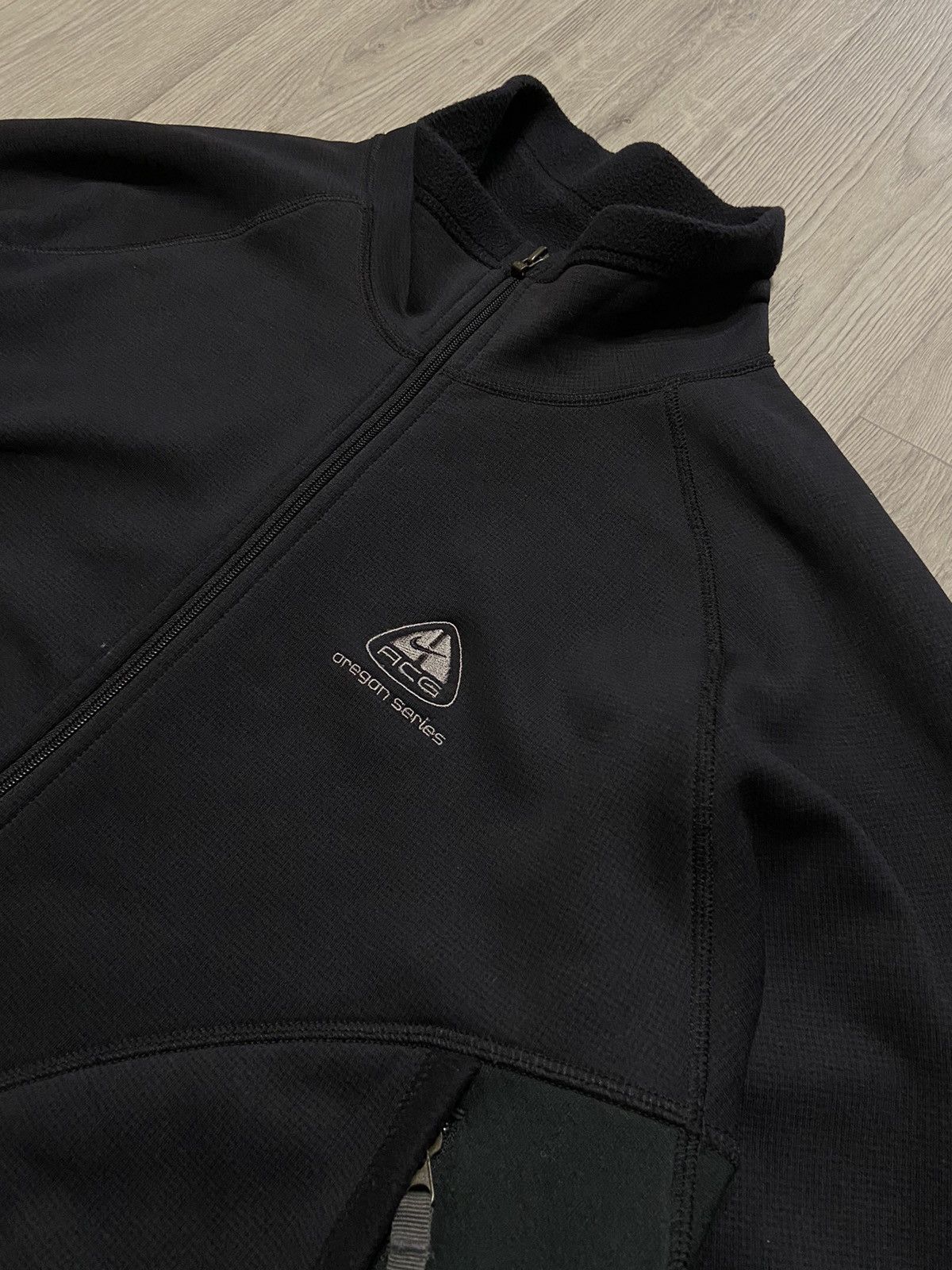 Nike ACG × Vintage Vintage Nike ACG Soft Shell Wind Stopper Adventure Jacket Size US L / EU 52-54 / 3 - 3 Thumbnail