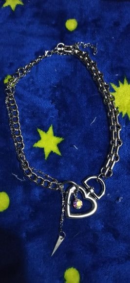 Jewelry Silver Color Heart Shaped Choker Necklace Size ONE SIZE - 3 Thumbnail