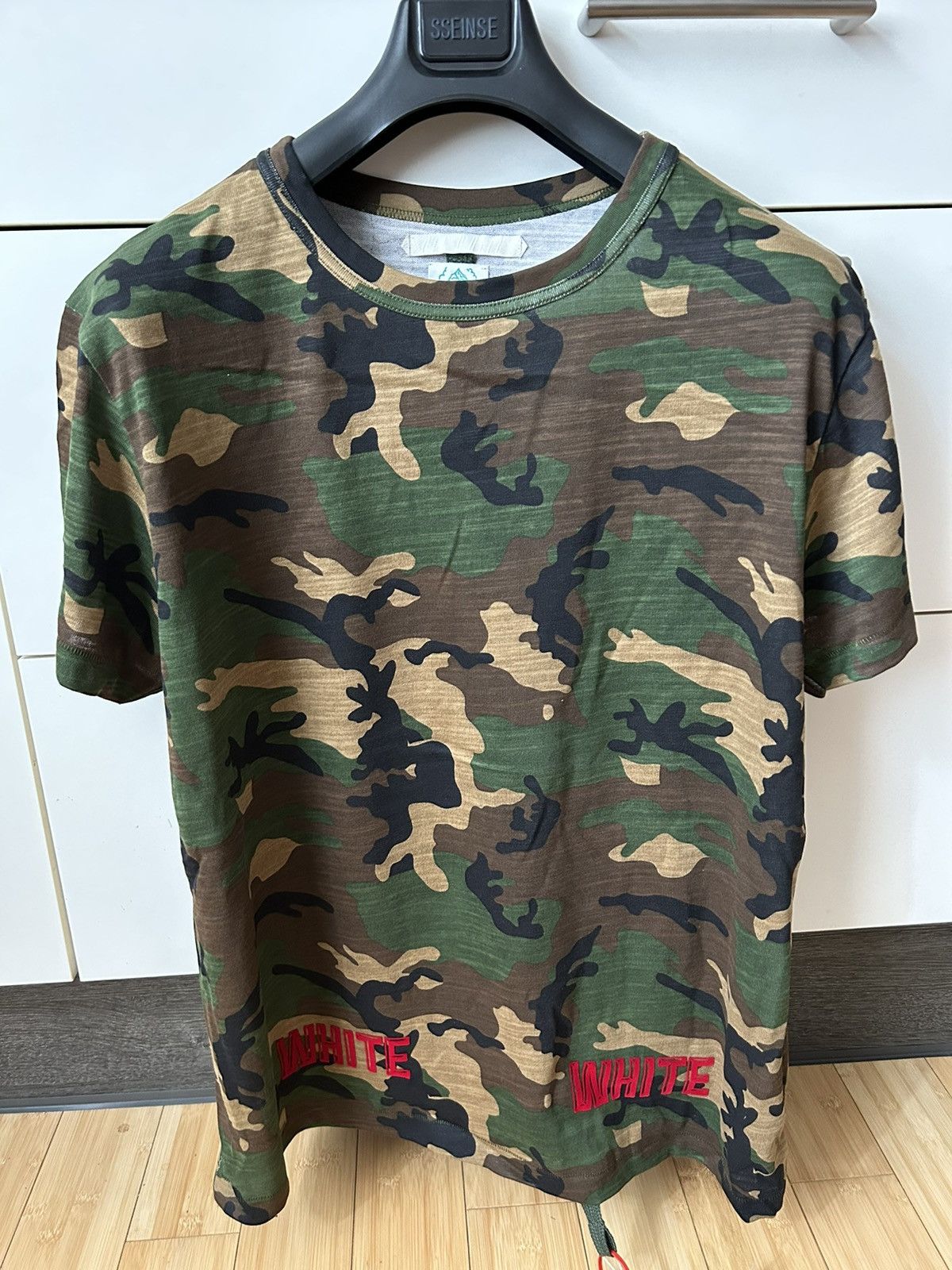 Off-White OFF-WHITE Camo tee size M brand new Size US M / EU 48-50 / 2 - 3 Thumbnail