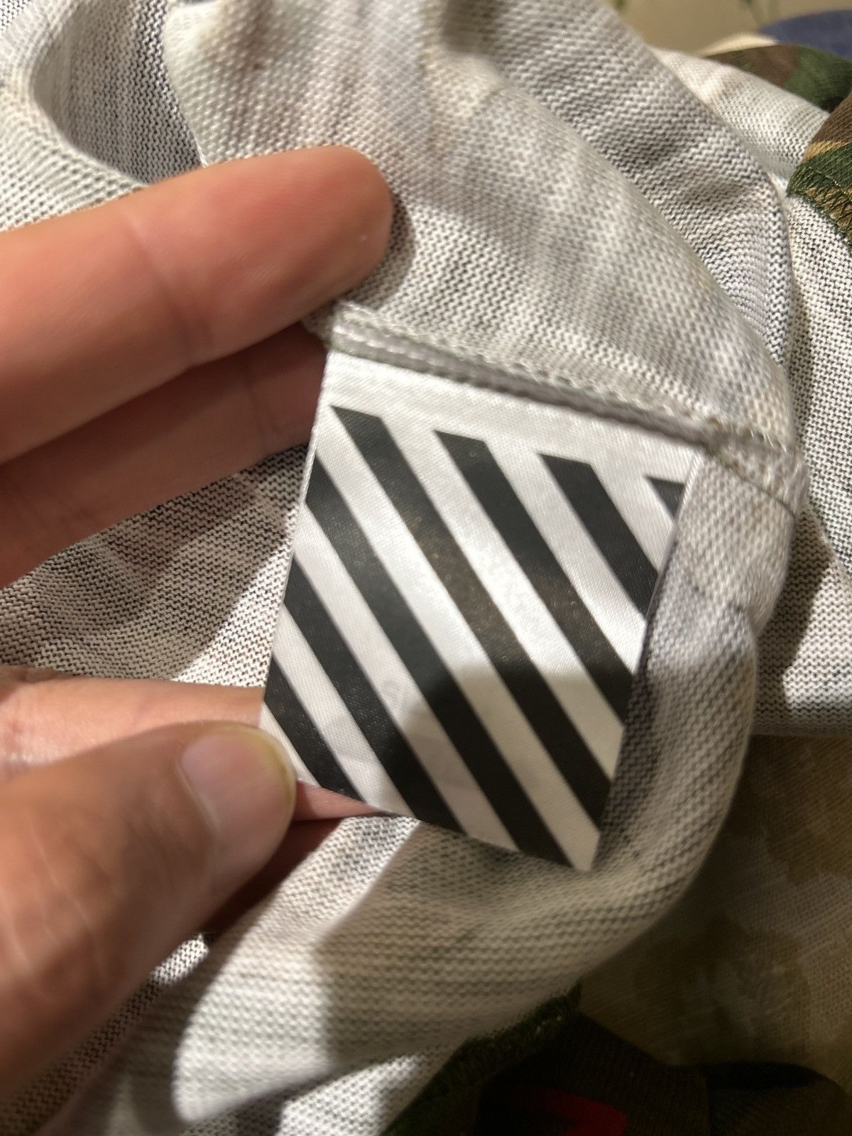 Off-White OFF-WHITE Camo tee size M brand new Size US M / EU 48-50 / 2 - 13 Thumbnail