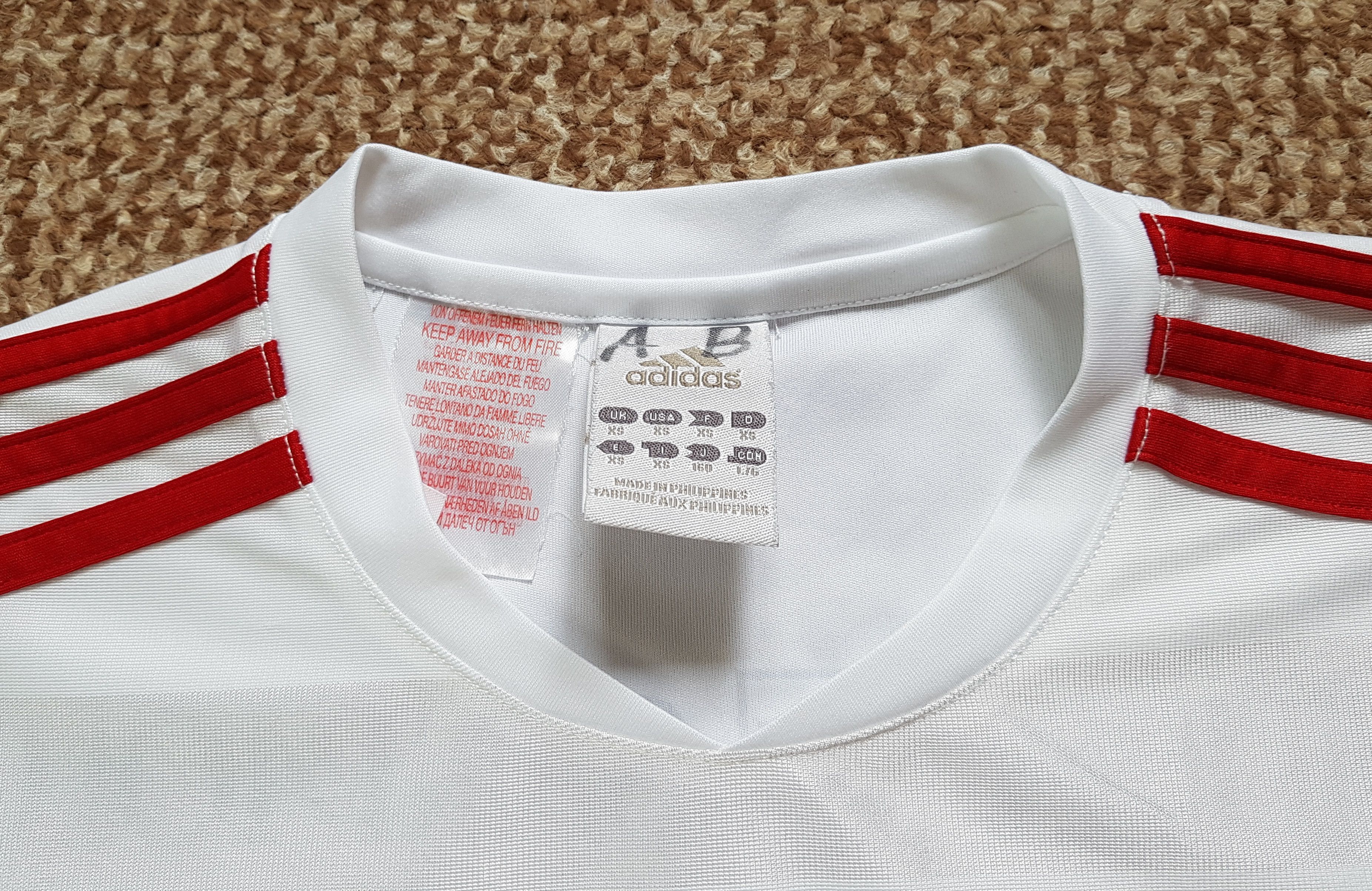 Adidas Milan AC 2011 Football Soccer Jersey Shirt Away Adidas Size US XS / EU 42 / 0 - 10 Thumbnail