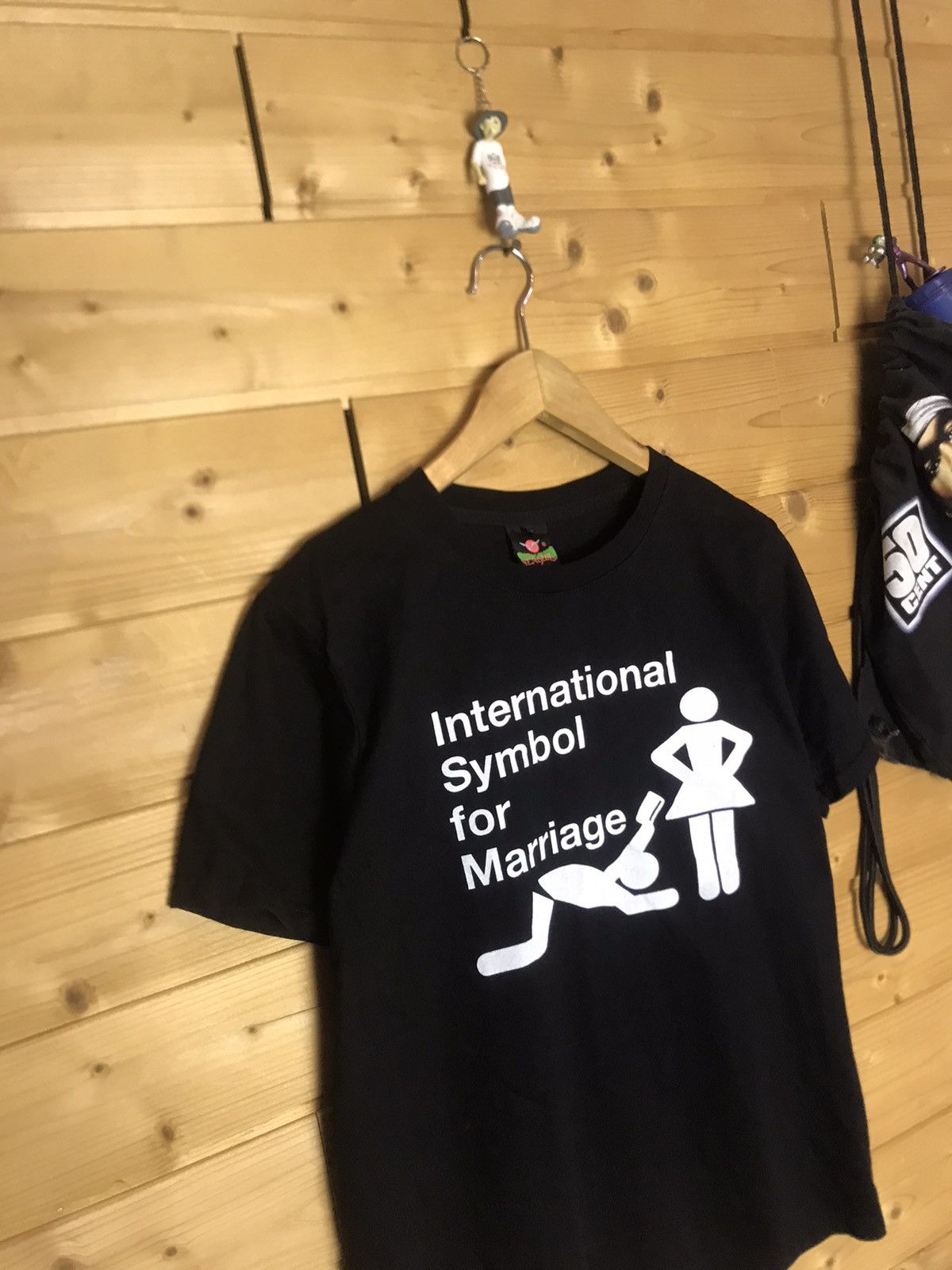 Vintage Vintage international symbol for marriage humor t-shirt Size US M / EU 48-50 / 2 - 2 Thumbnail