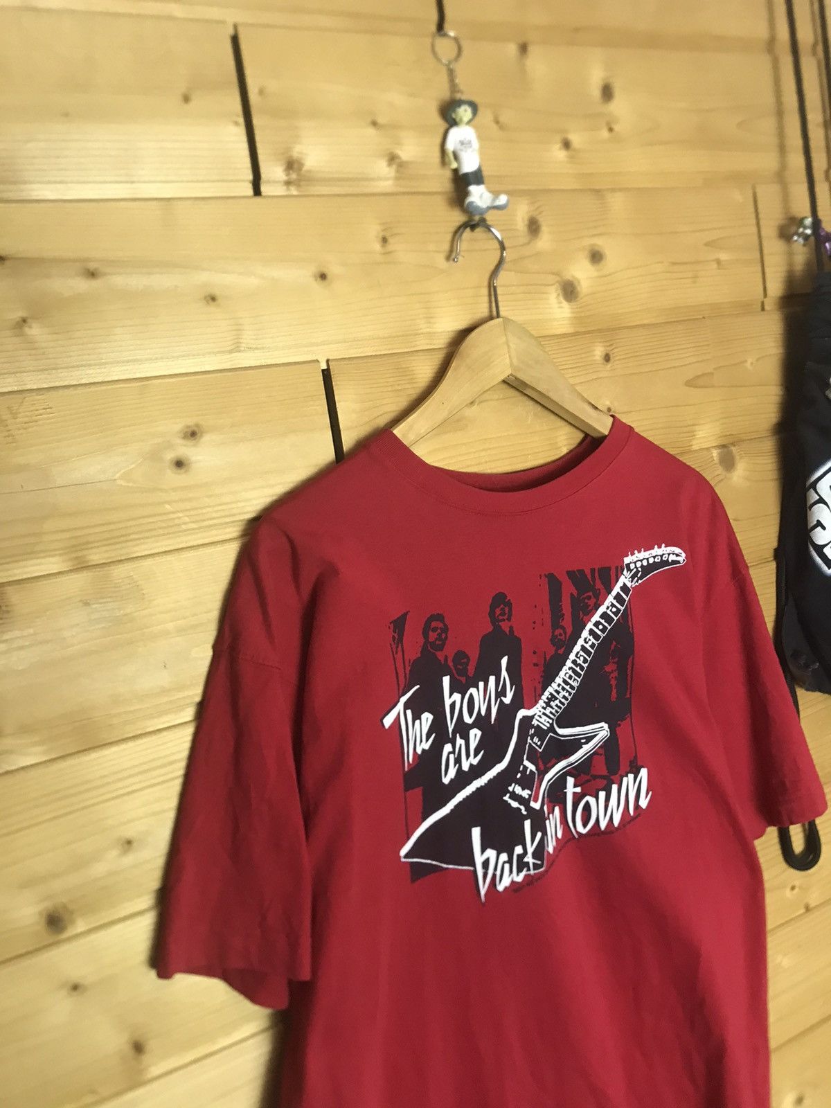 Band Tees Vintage Thin Lizzy the boys are back in town t-shirt Size US L / EU 52-54 / 3 - 2 Thumbnail
