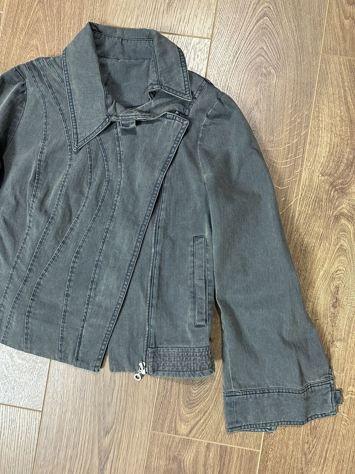 Japanese Brand × Vintage Vintage Avant-grade Embroidered Denim Biker Jacket Size XS / US 0-2 / IT 36-38 - 2 Thumbnail
