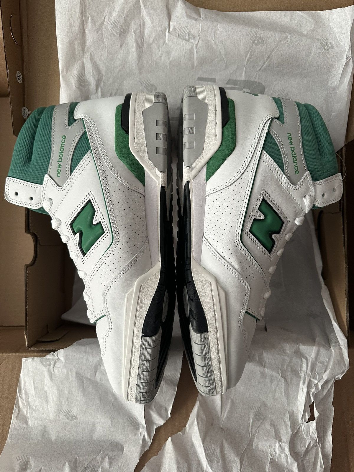 New Balance New Balance 650 Size US 11.5 / EU 44-45 - 3 Thumbnail