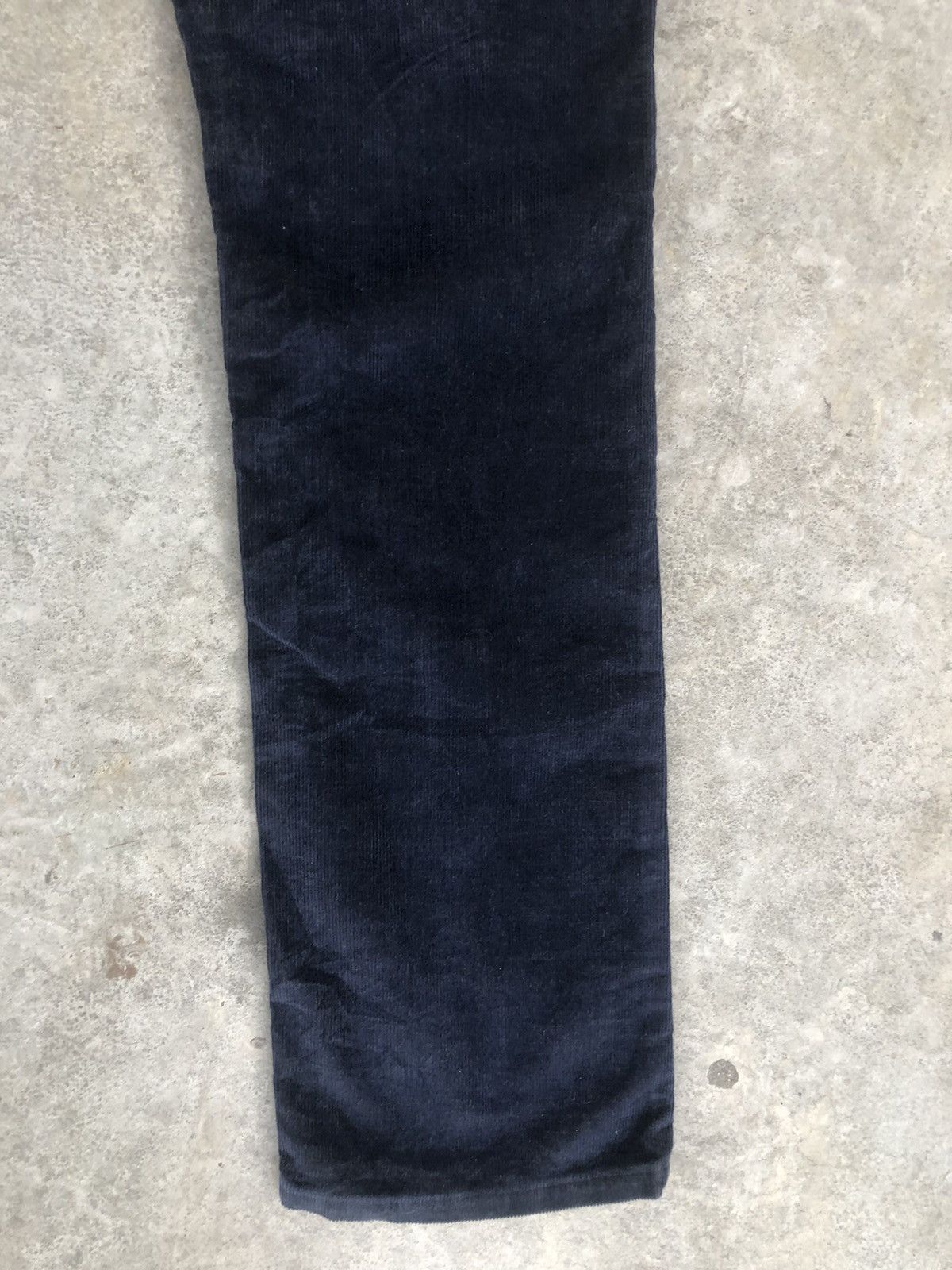 Vintage Vintage 80’s Levi’s Corduroy Pants 519 Size US 31 - 10 Thumbnail