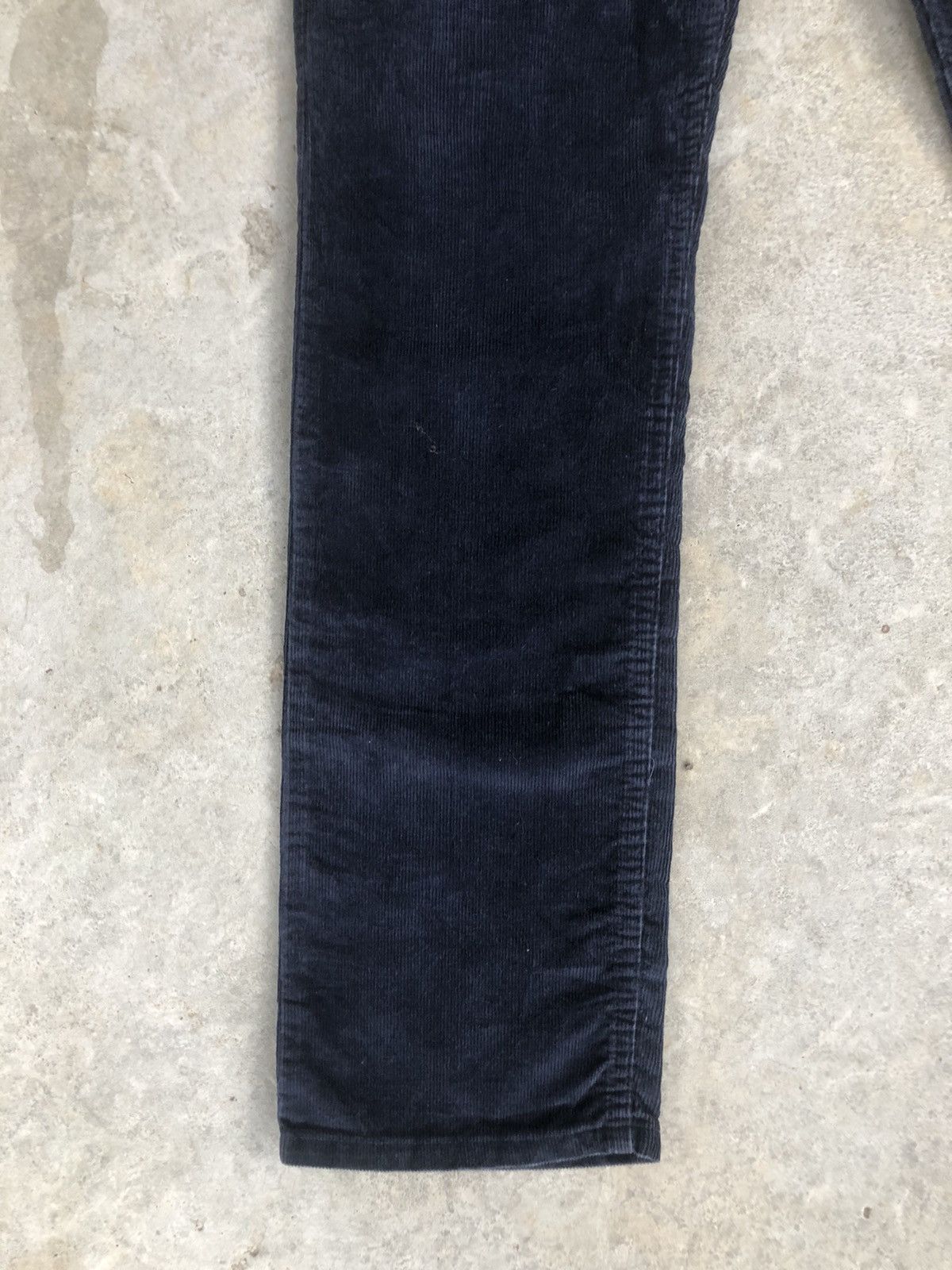 Vintage Vintage 80’s Levi’s Corduroy Pants 519 Size US 31 - 5 Thumbnail