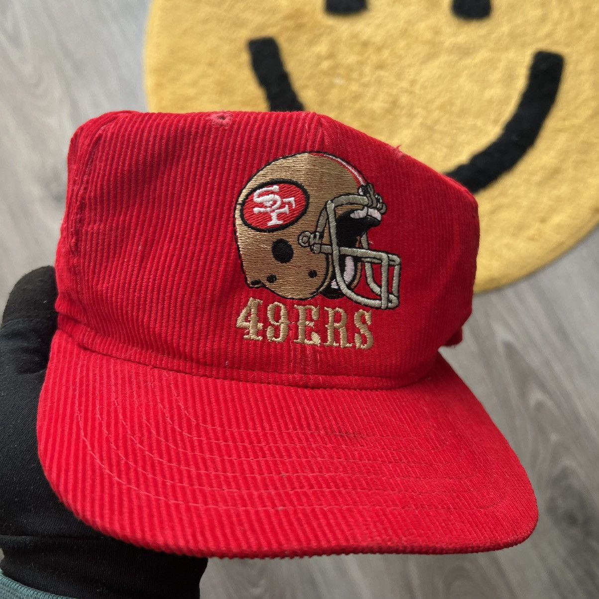 Shops Vintage San Francisco 49ers corduroy SnapBack hat