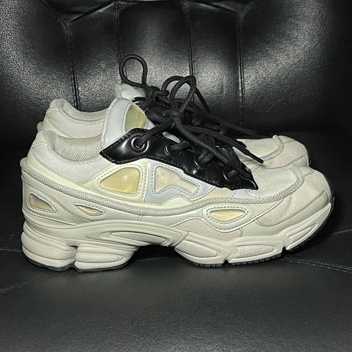 Adidas raf simons hot sale ozweego cream