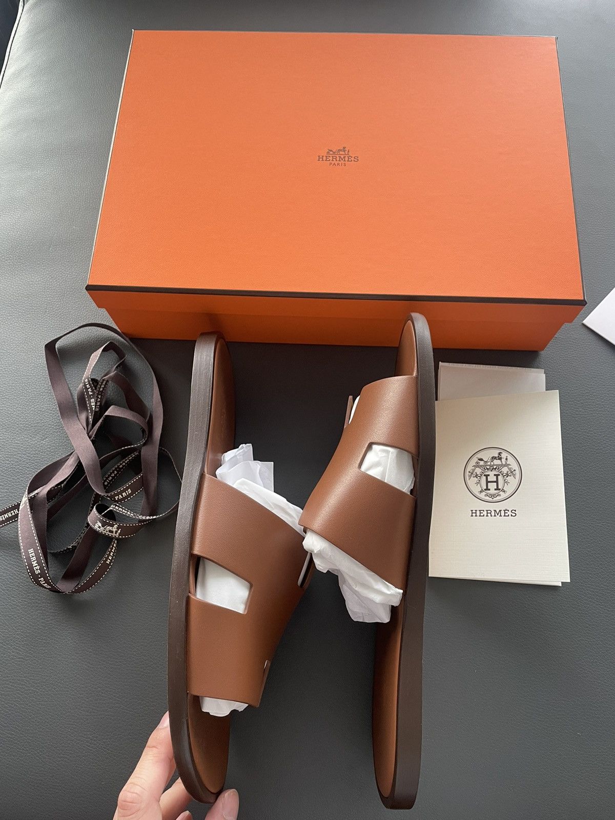 Hermes Rare Brand New Hermes Logo Leather Izmir Sandal Slides Shoes Size US 11 / EU 44 - 3 Thumbnail