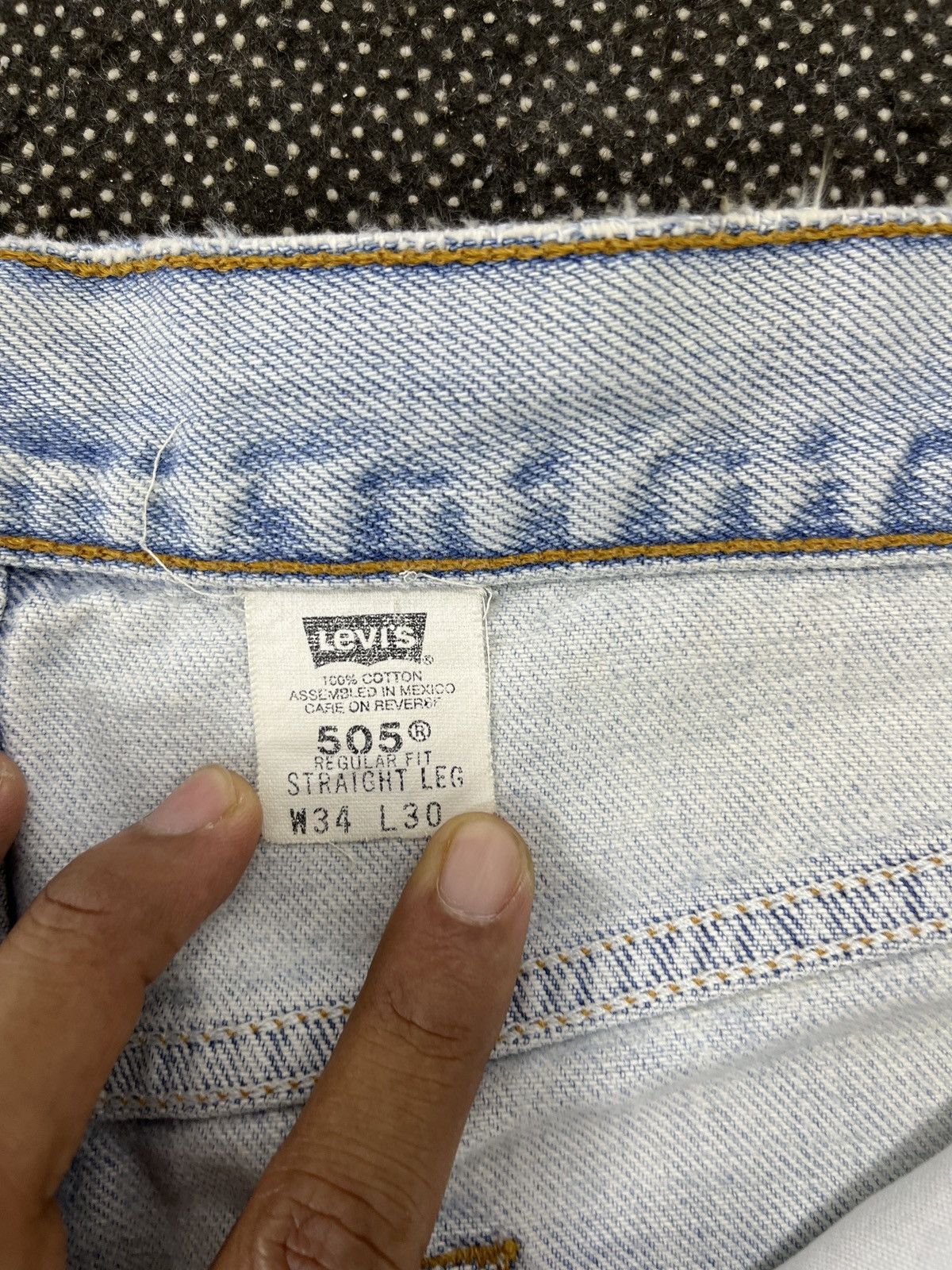 Levi's 90s Vintage Levis 505 Light Wash Jeans - J544 Size US 34 / EU 50 - 7 Thumbnail