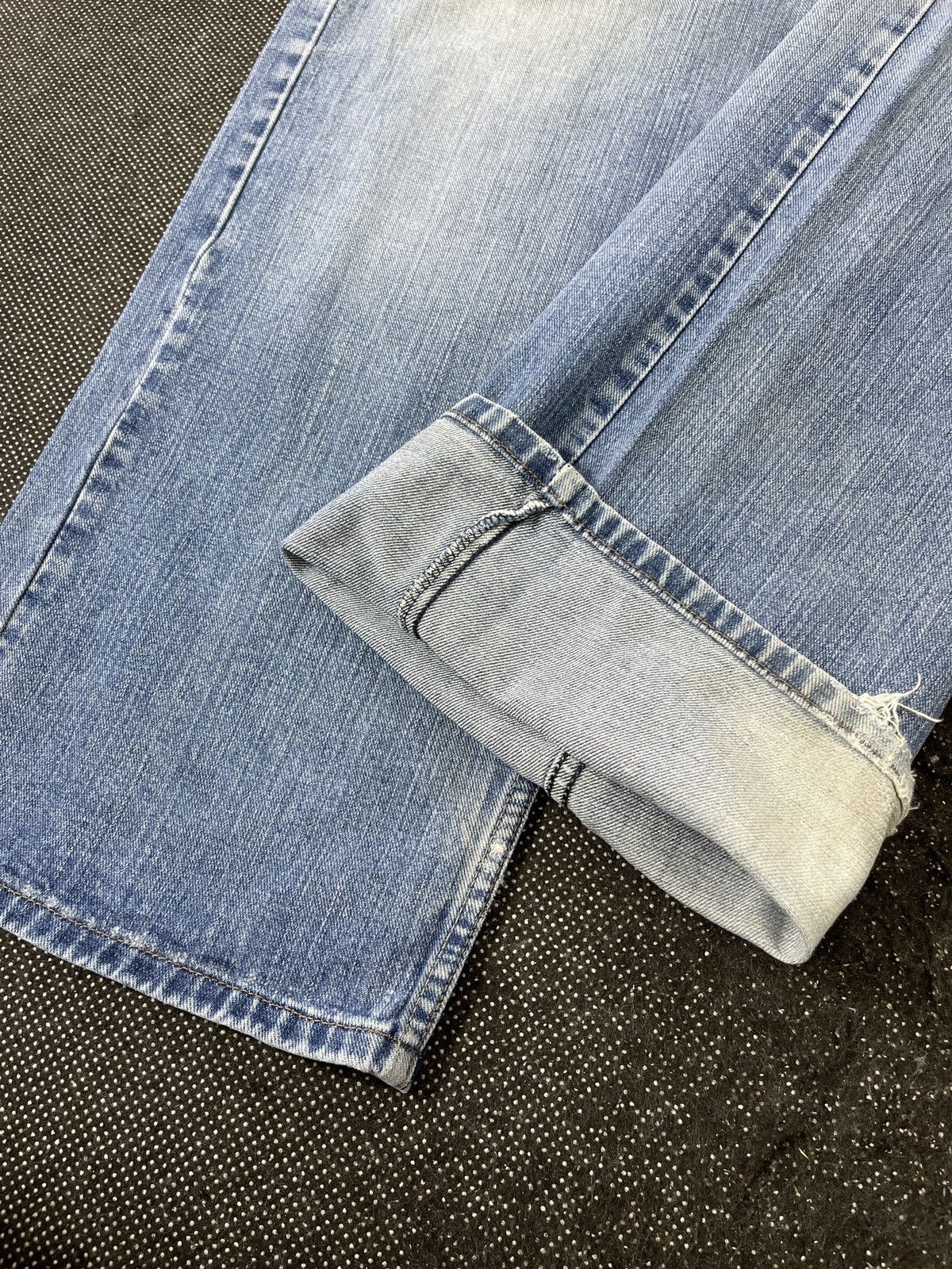 Vintage Levis 569 Distressed Loose Jeans - J580