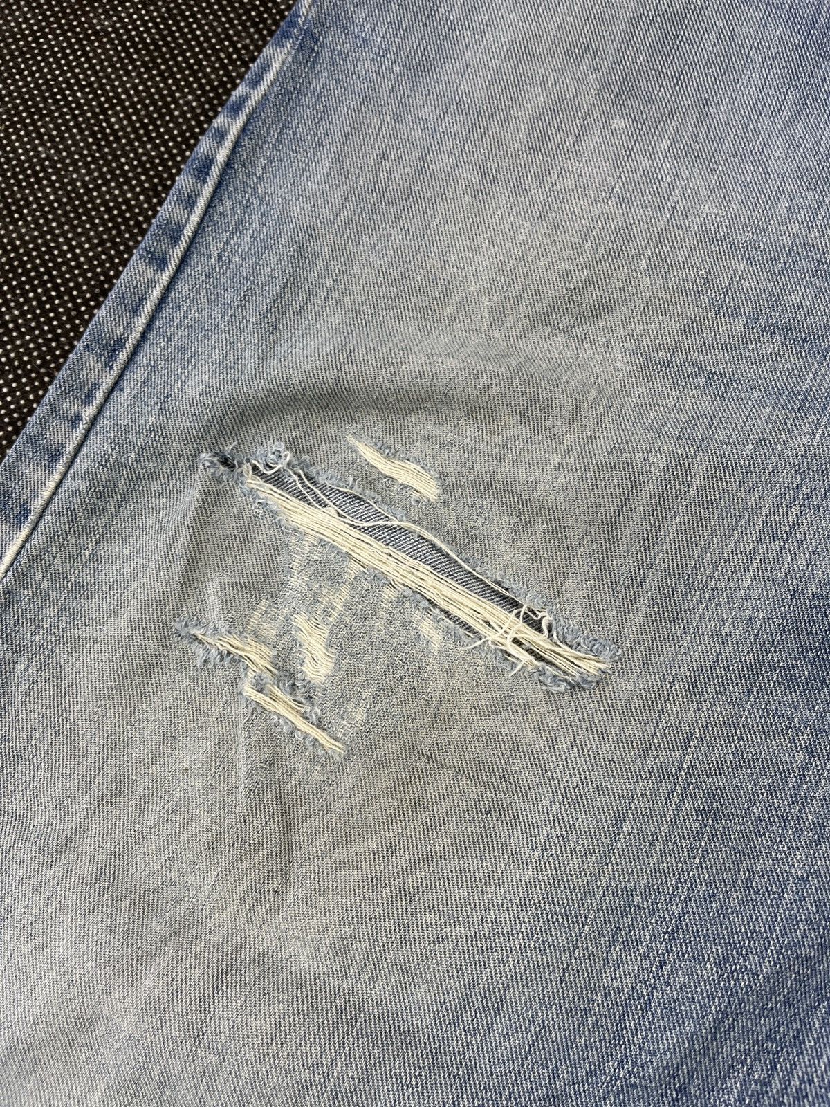 Vintage Levis 569 Distressed Loose Jeans - J580