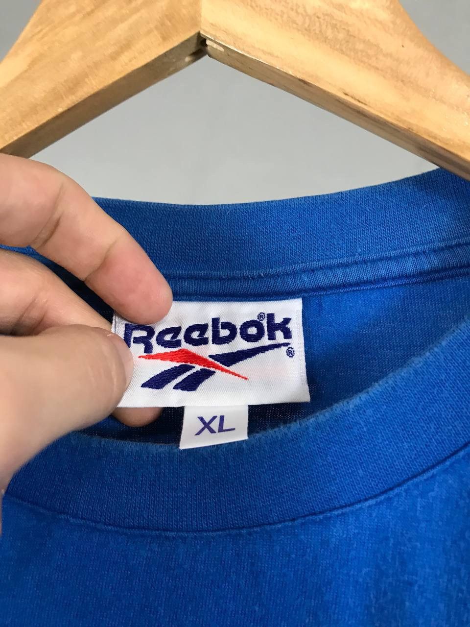 Reebok Reebok vintage sportwear big logo tee Size US XL / EU 56 / 4 - 4 Thumbnail