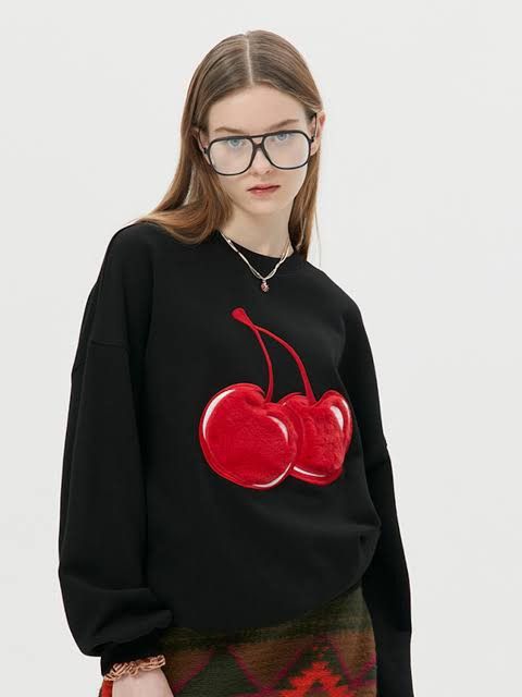 Other Kirsh Big Cherry Sweatshirt Size ONE SIZE - 1 Thumbnail