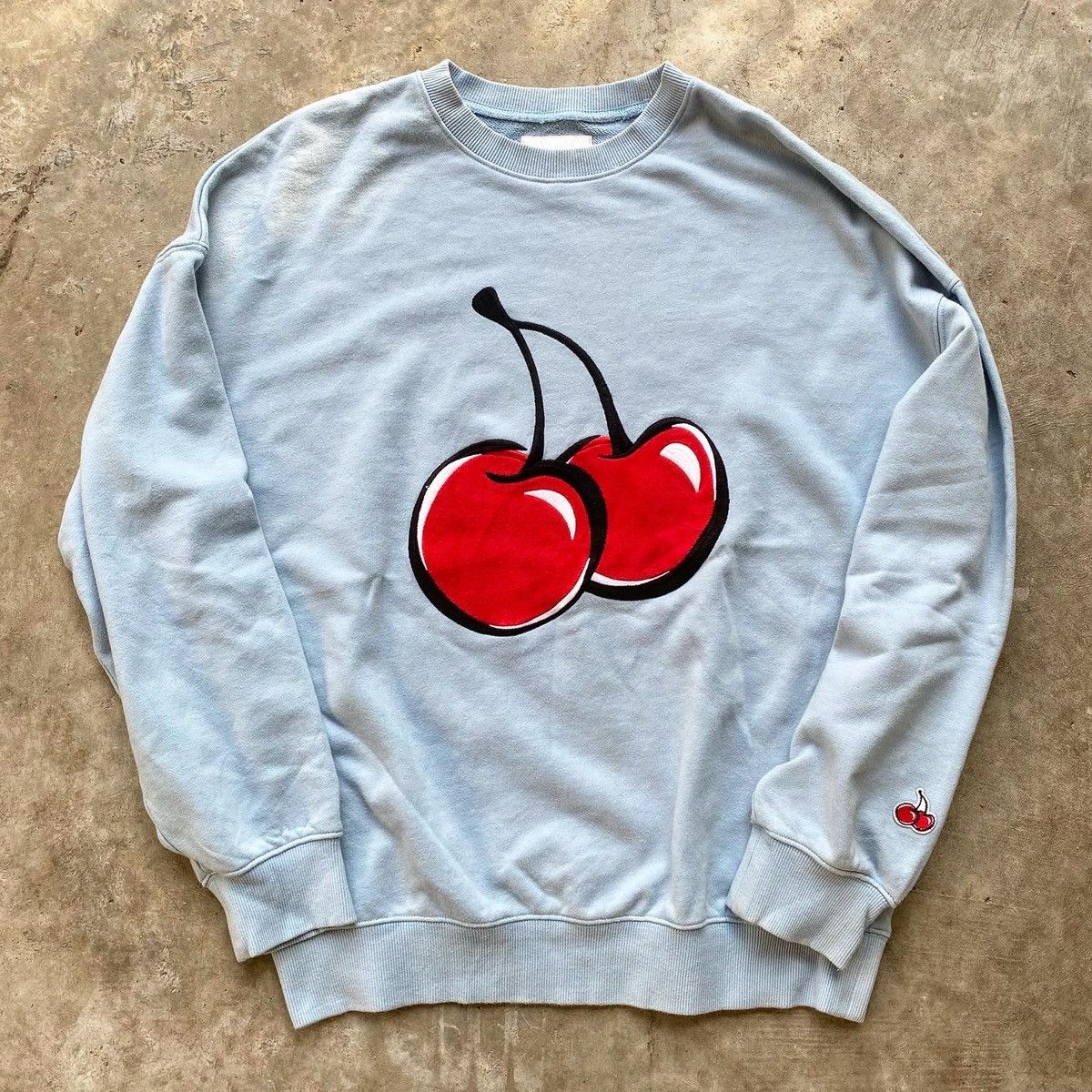 Other Kirsh Big Cherry Sweatshirt Size ONE SIZE - 2 Thumbnail