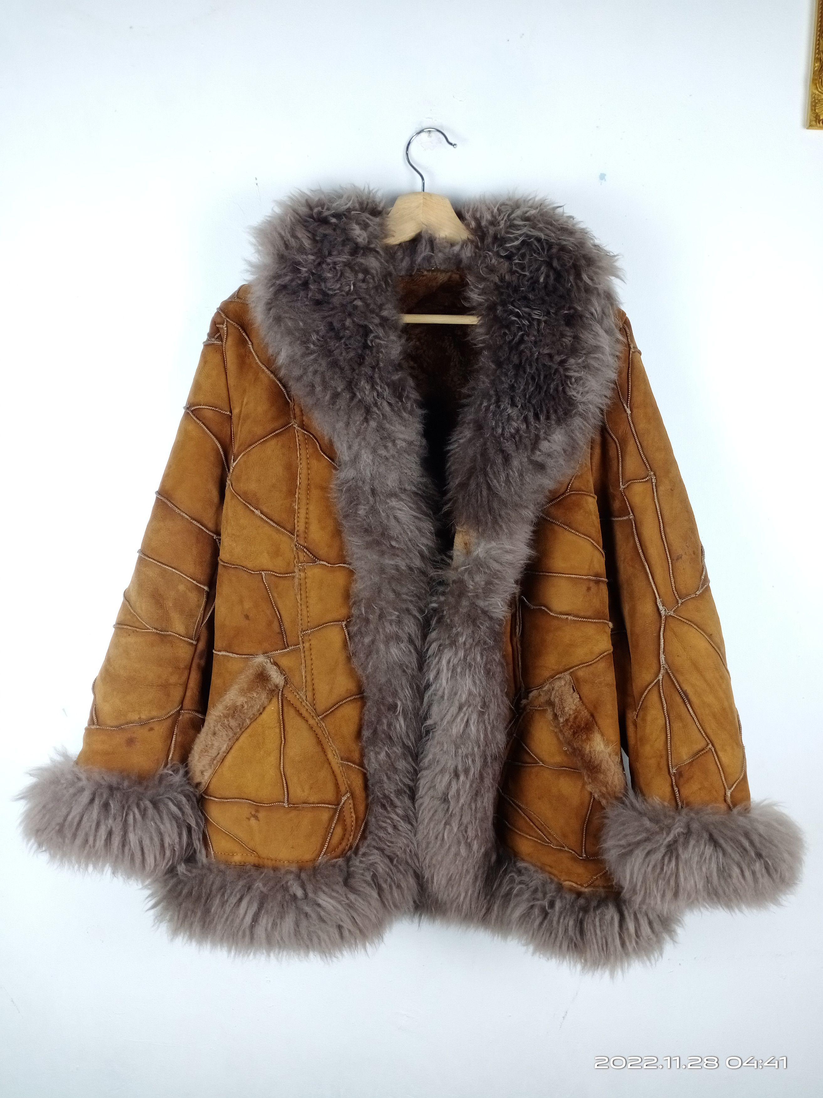 image of Mink Fur Coat x Vintage Unbrand Sheepskin Faux Fur Jacket in Brown, Men's (Size Medium)
