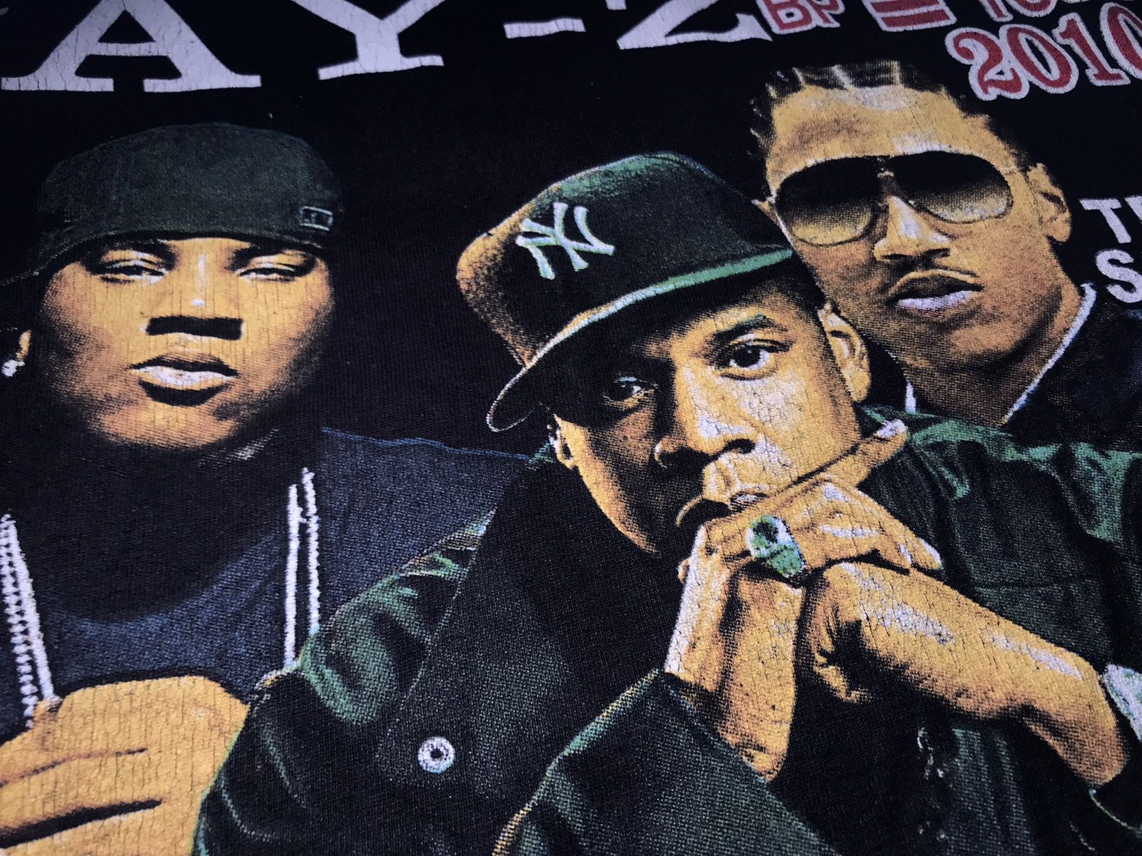 Jay-Z Vintage 2010 JAY-Z BPIII Blueprint 3 Concert Tour Rap Tee Size US L / EU 52-54 / 3 - 19 Thumbnail