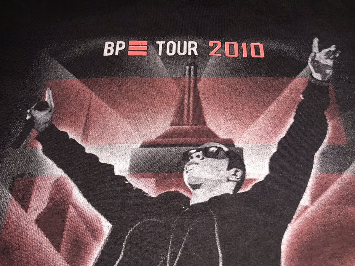 Jay-Z Vintage 2010 JAY-Z BPIII Blueprint 3 Concert Tour Rap Tee Size US L / EU 52-54 / 3 - 6 Thumbnail