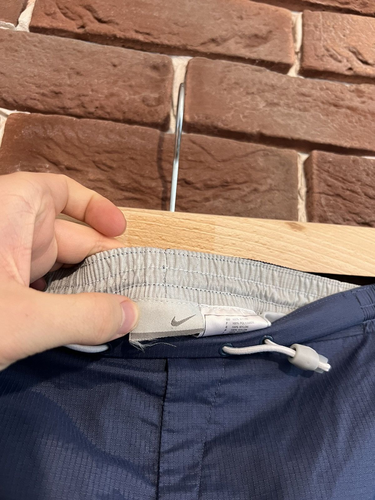 Nike 00s Nike Vintage Y2k Grey Joggers Sweatpants Streetwear Hype Size US 30 / EU 46 - 8 Thumbnail